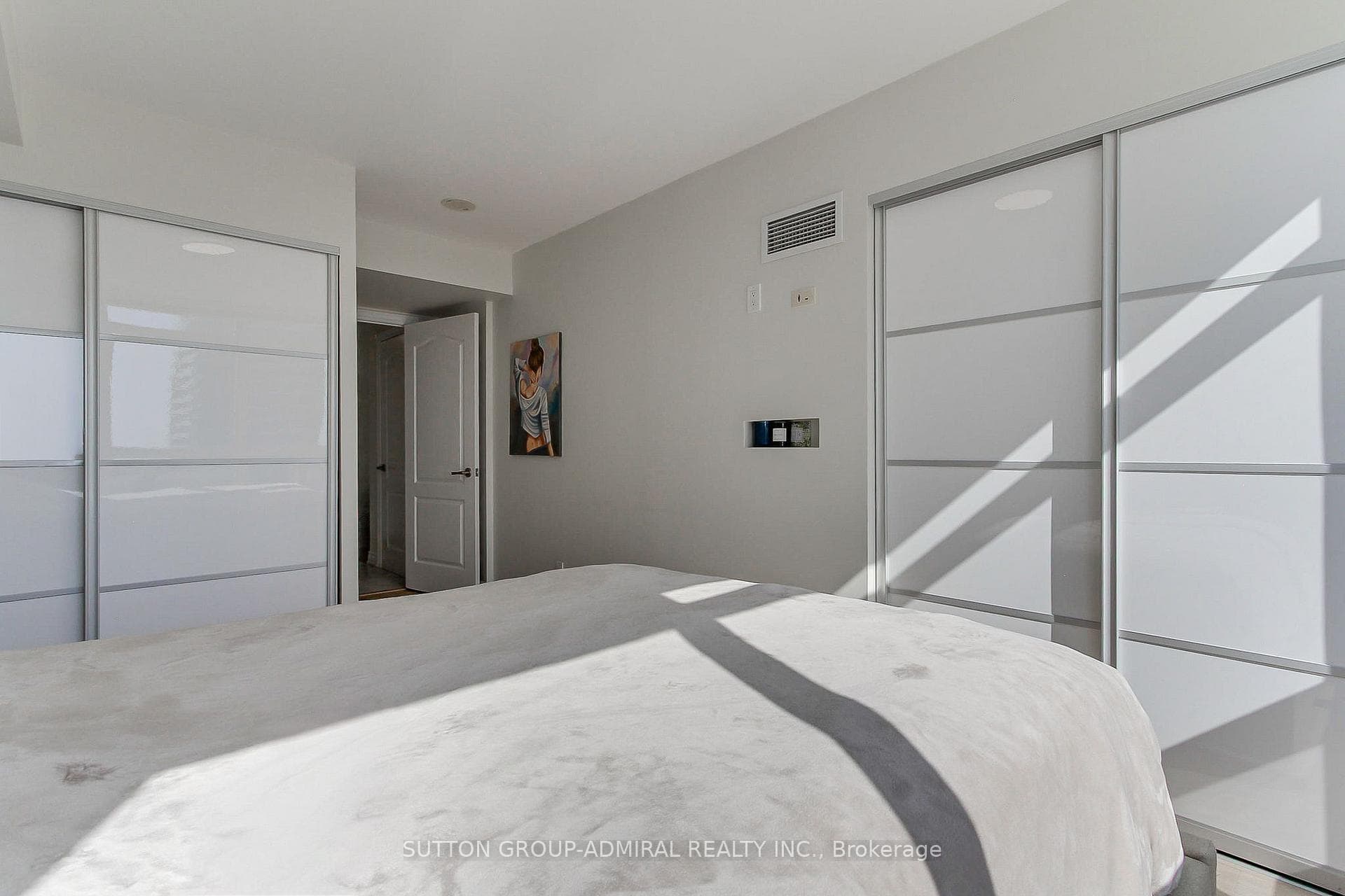 50 DISERA Drive Unit 905 photo 26