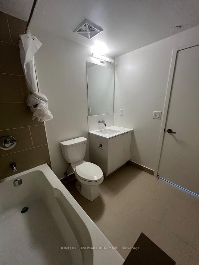 88 Harbour Street Unit 5608 photo 20