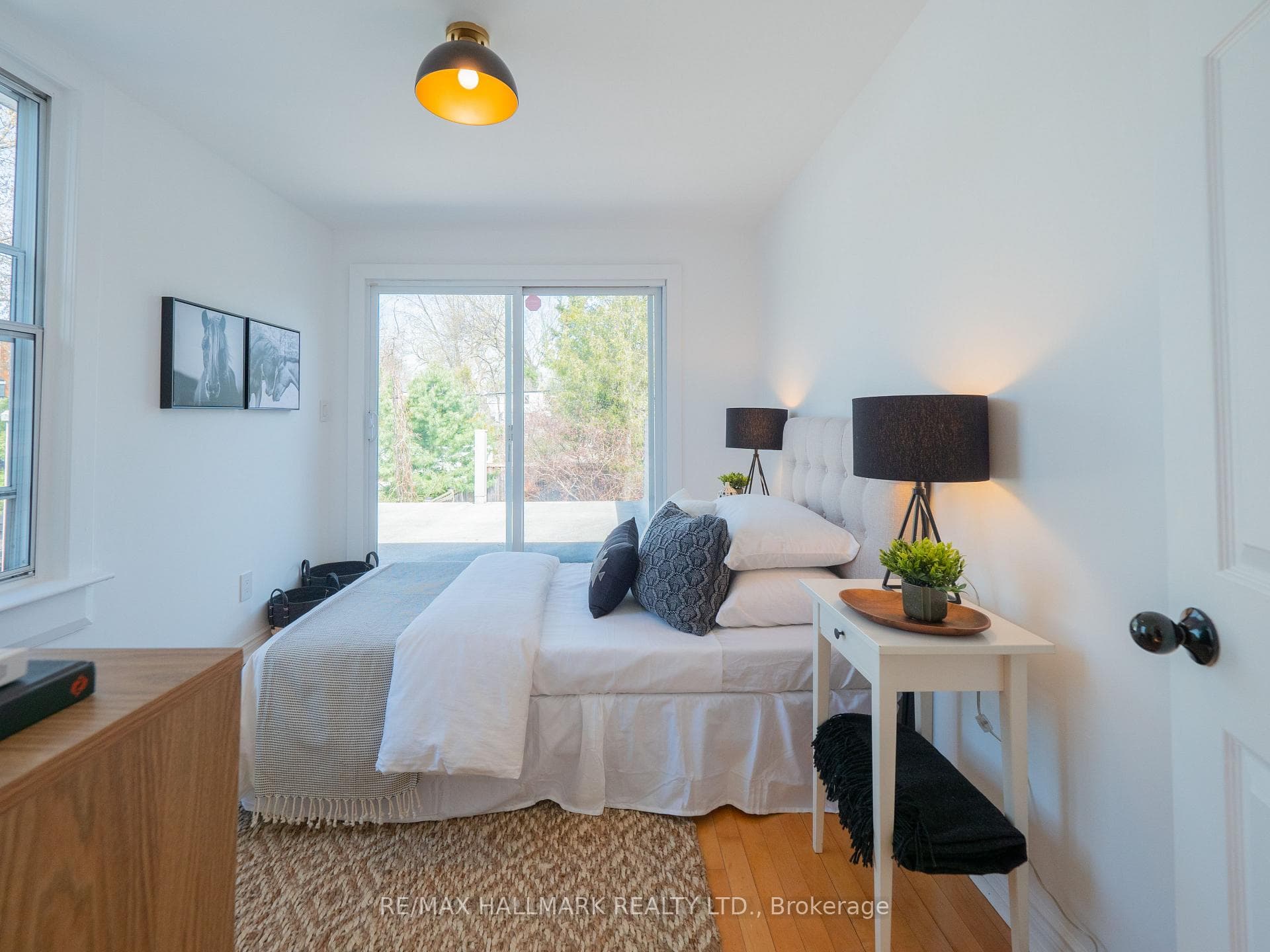 98 Boultbee Avenue photo 33