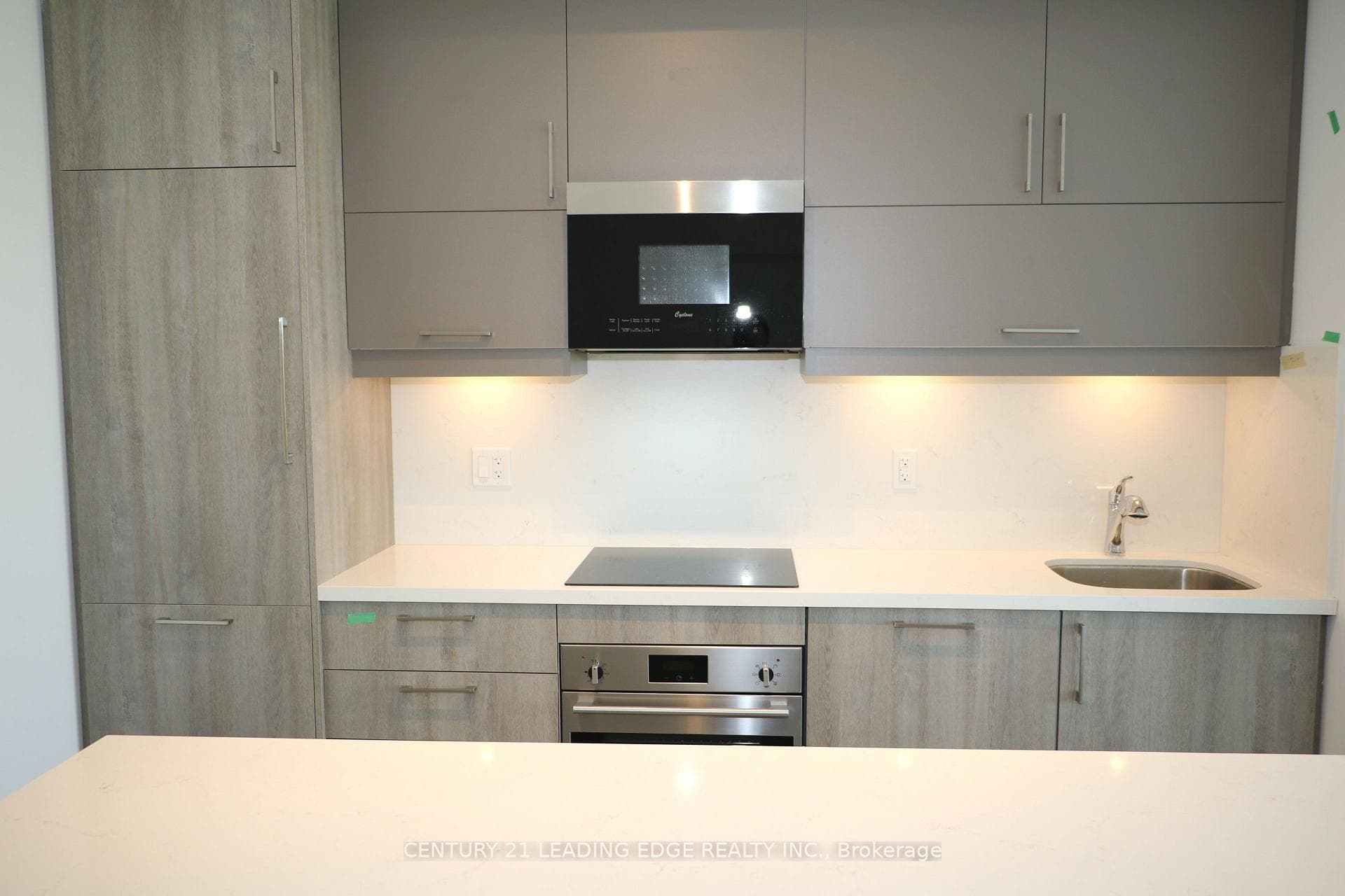 38 Simcoe Promenade Unit 510 photo 6