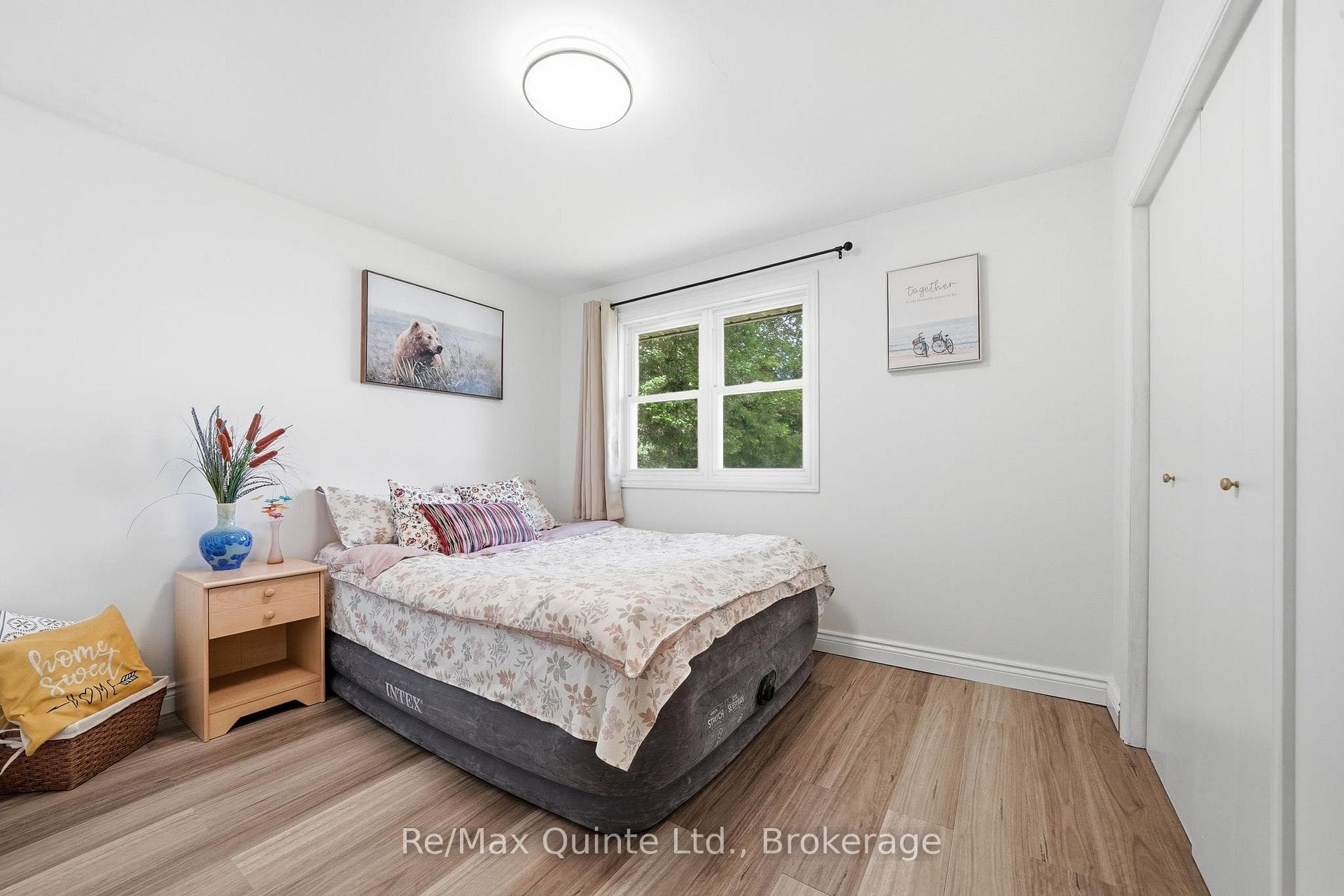 Bedroom 3 - lake view