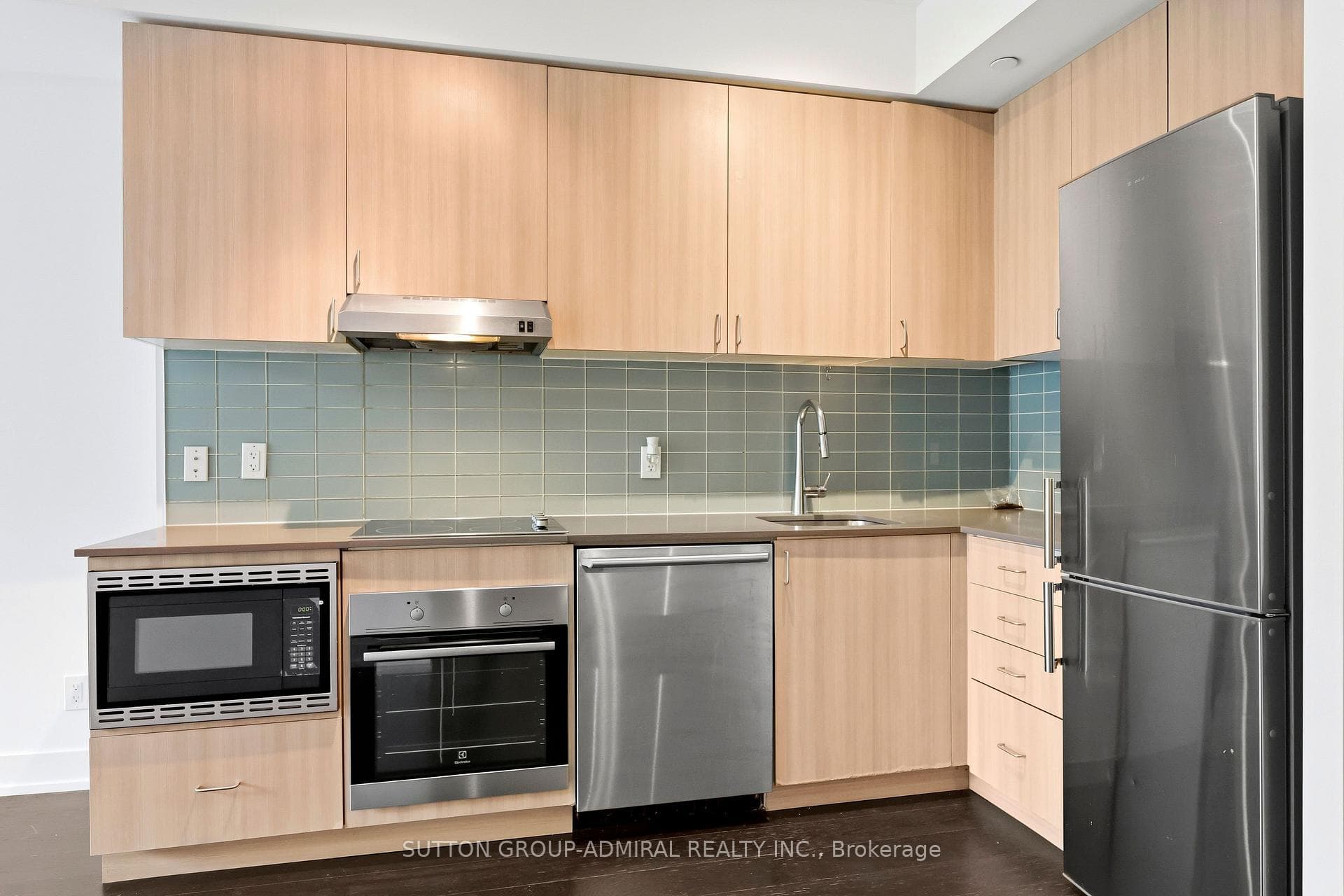 7 Kenaston Gardens Unit 124 photo 19