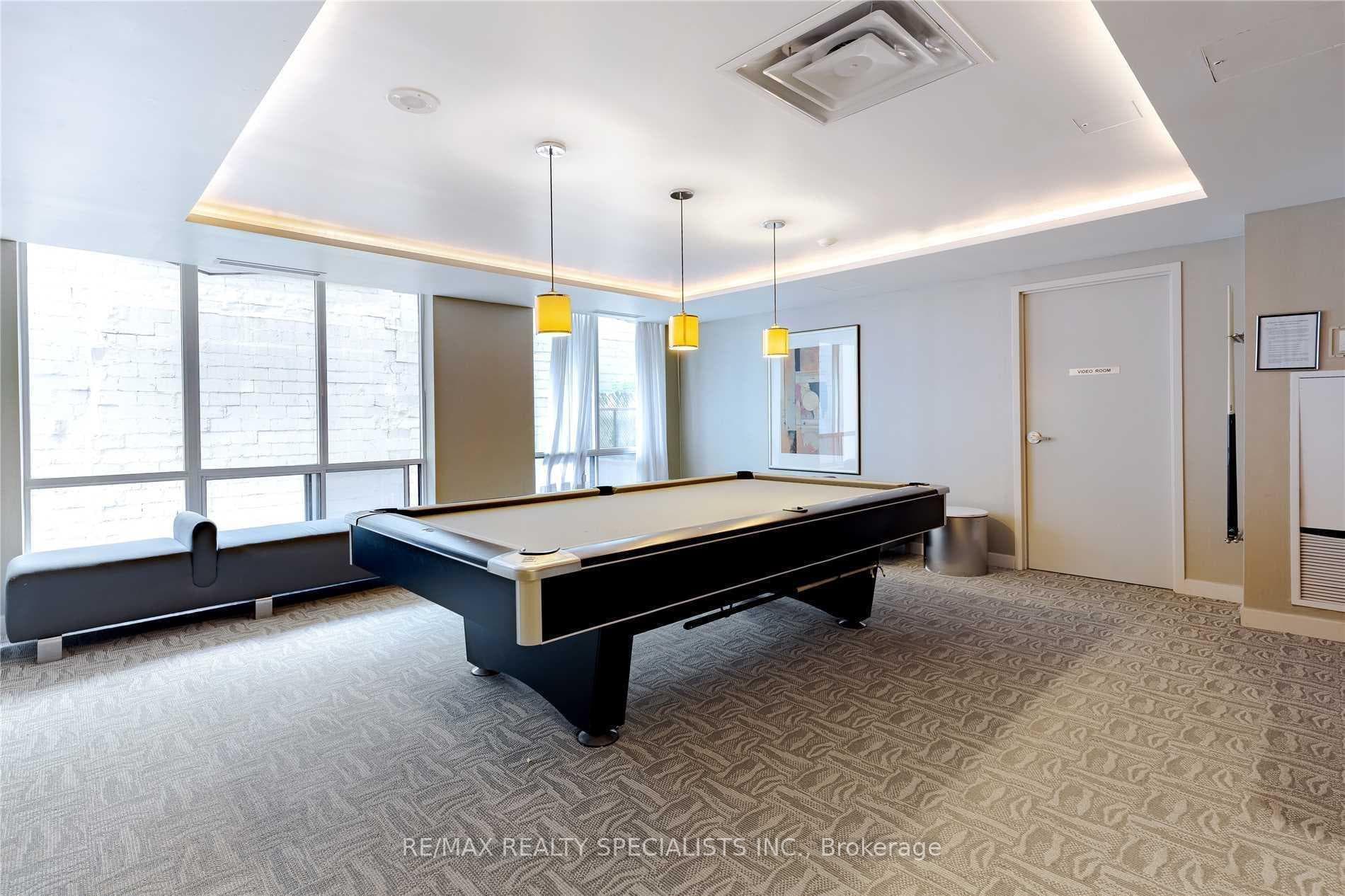 85 Bloor Street Unit 1507 photo 29