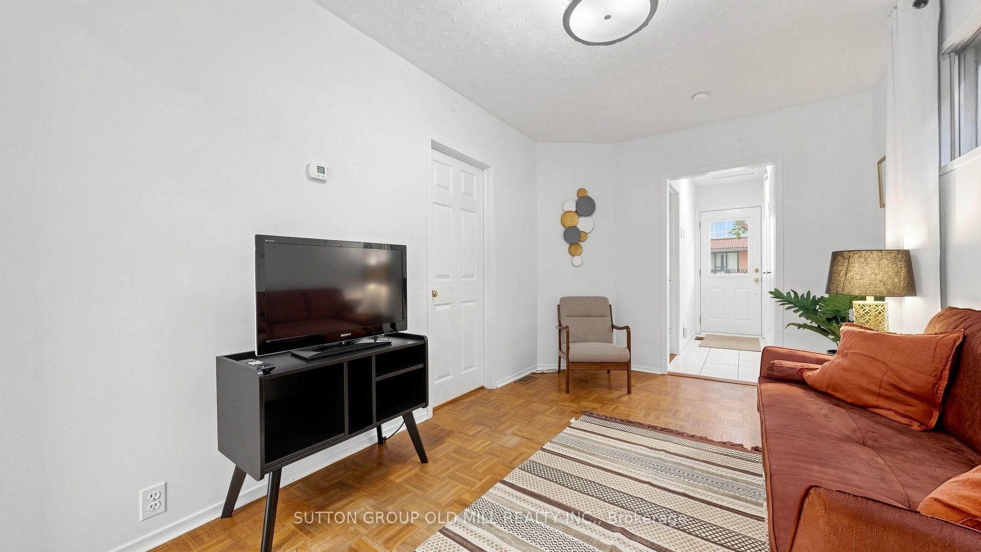 6 Hilldale Road photo 5