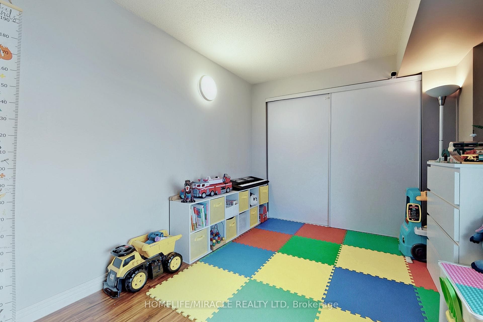 90 Dale Avenue Unit 201 photo 19