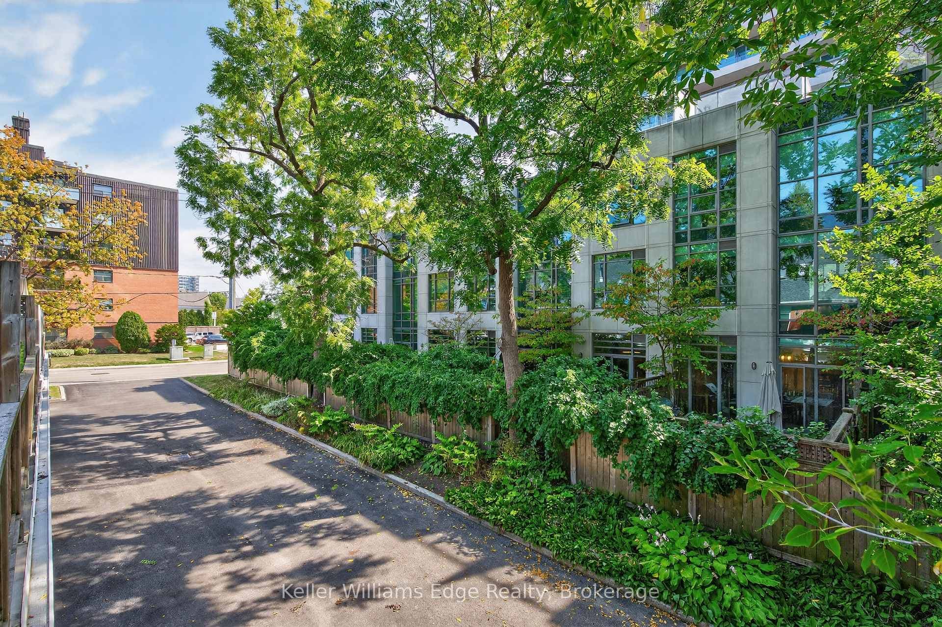 2410 Marine Drive photo 27
