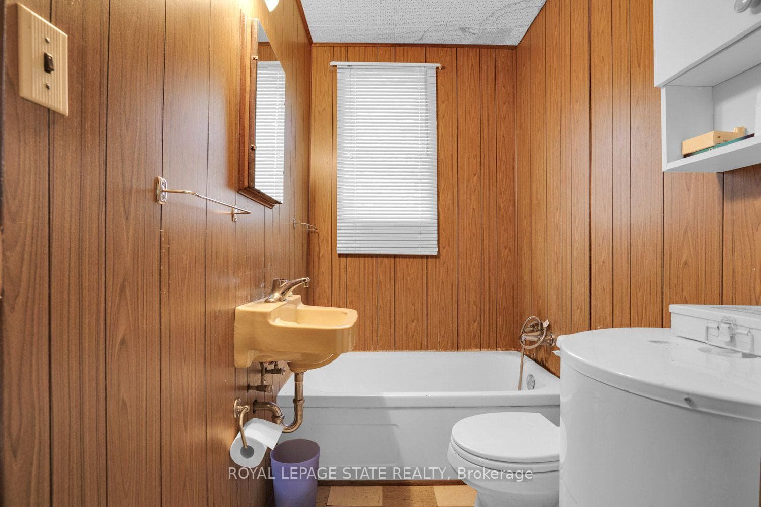 104 Farley Circle photo 15