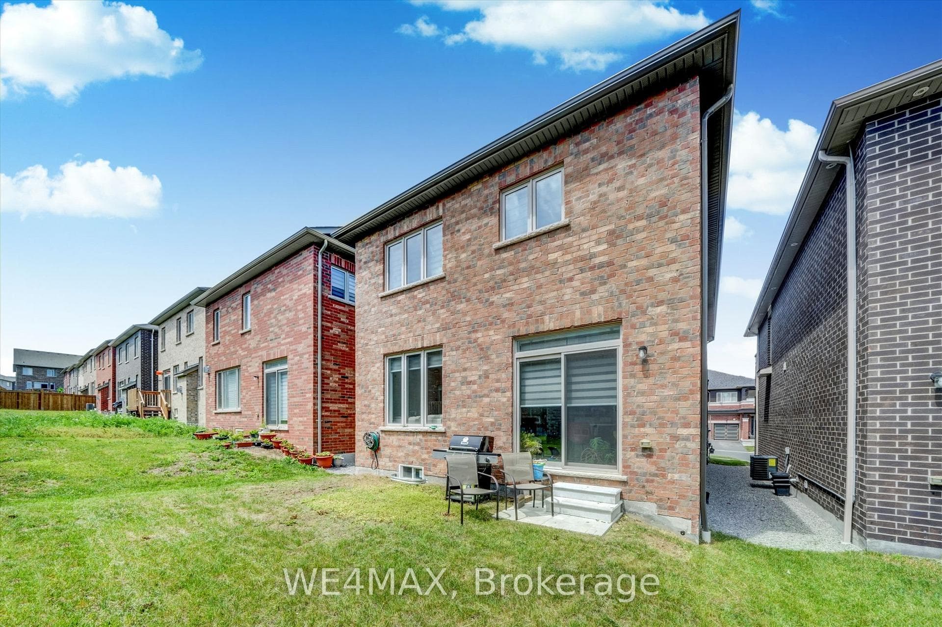 2420 Florentine Place photo 34