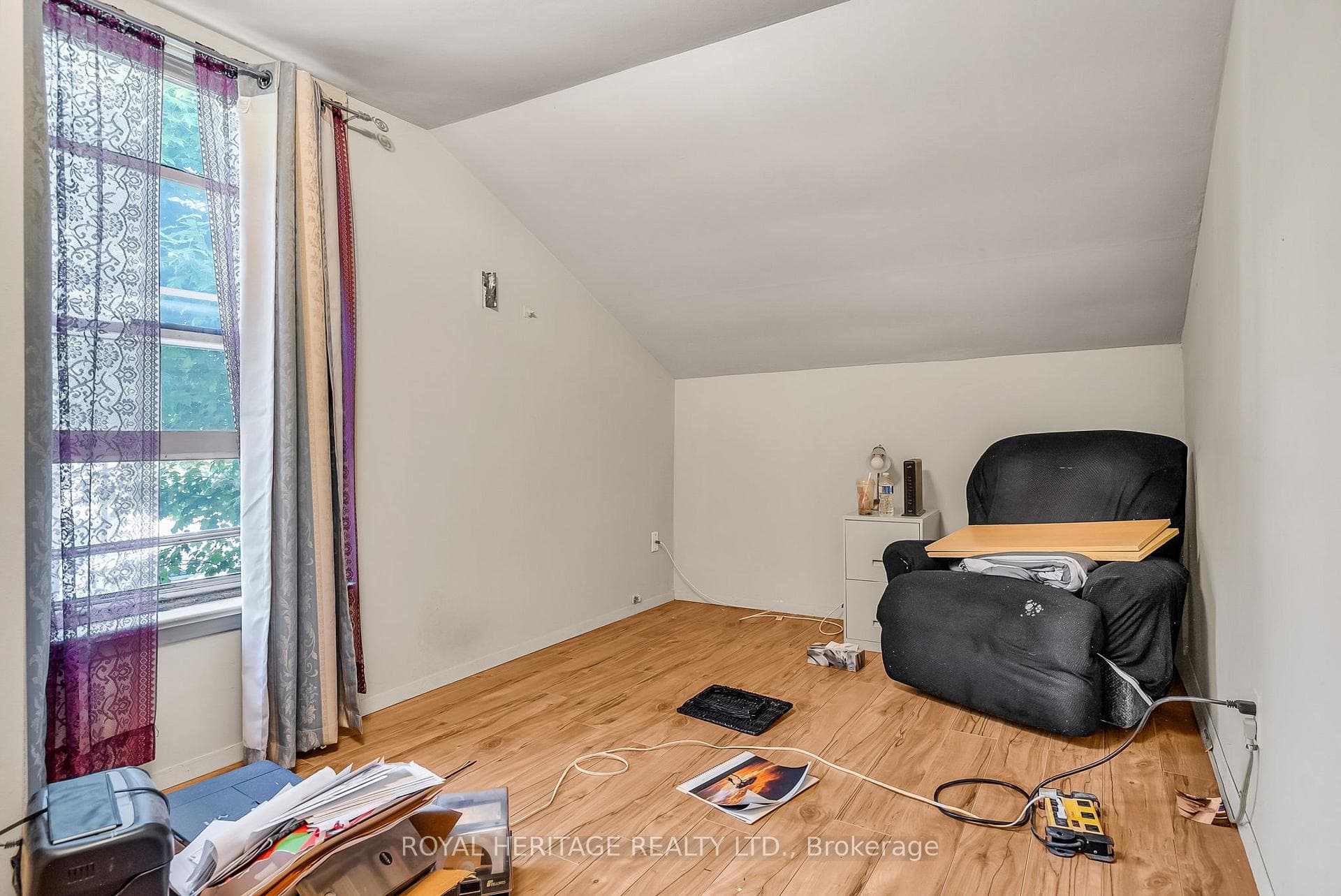 387 Bond St. Cobourg