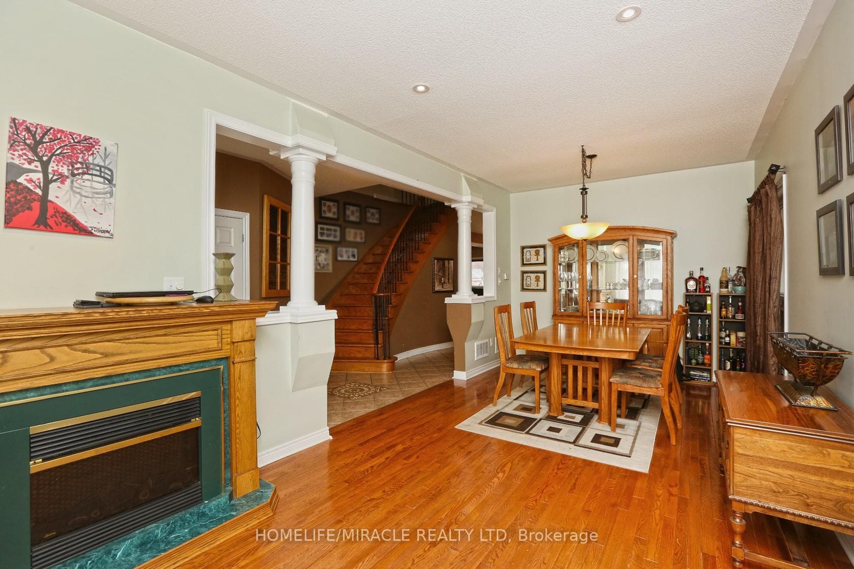 21 Perkins Drive photo 7