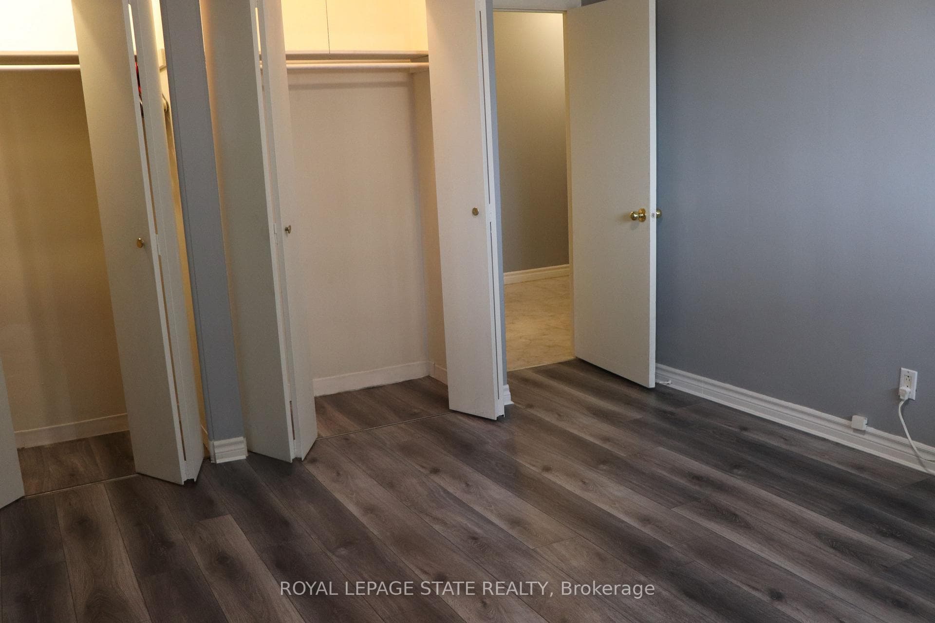 510 Queenston Road Unit 201 photo 22