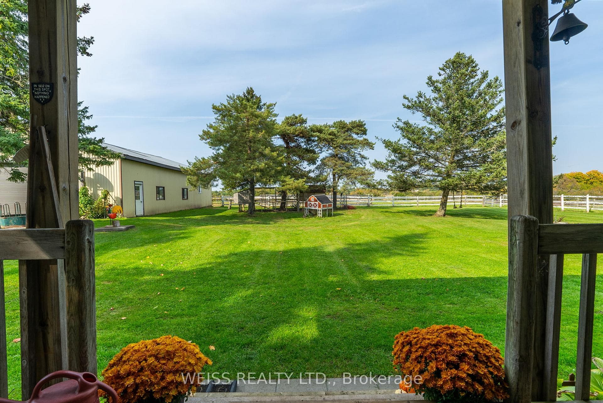 772 Townline Road photo 3