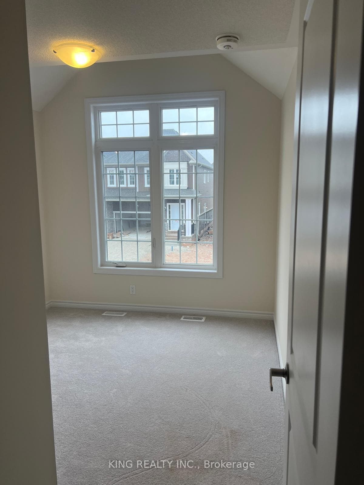 127 SANDERS Road photo 14
