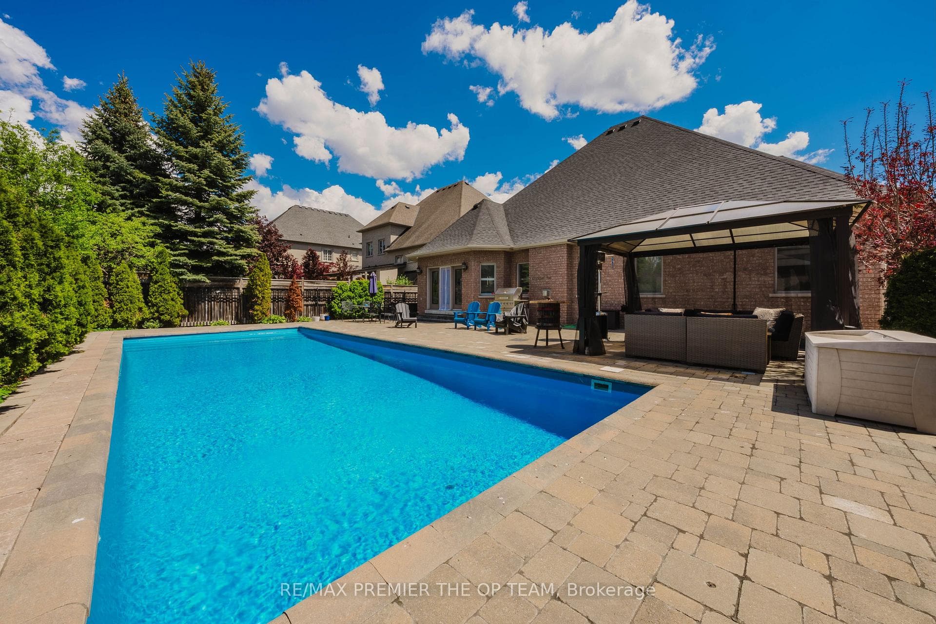 56 Park Ridge Drive Unit Full photo 38