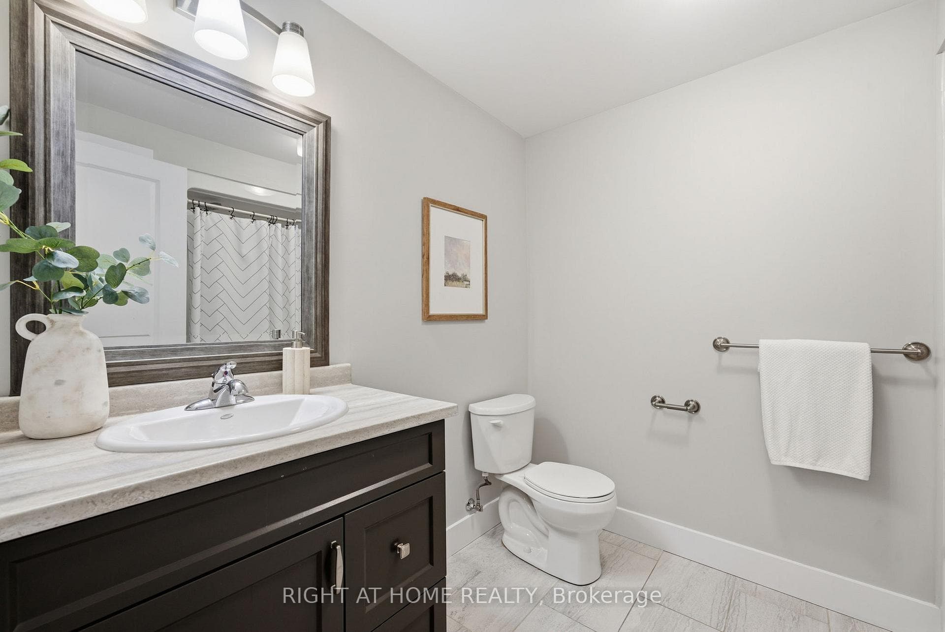 4 Rowan Place photo 33