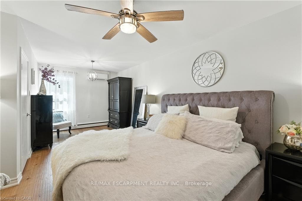 48 Brentwood Drive photo 17