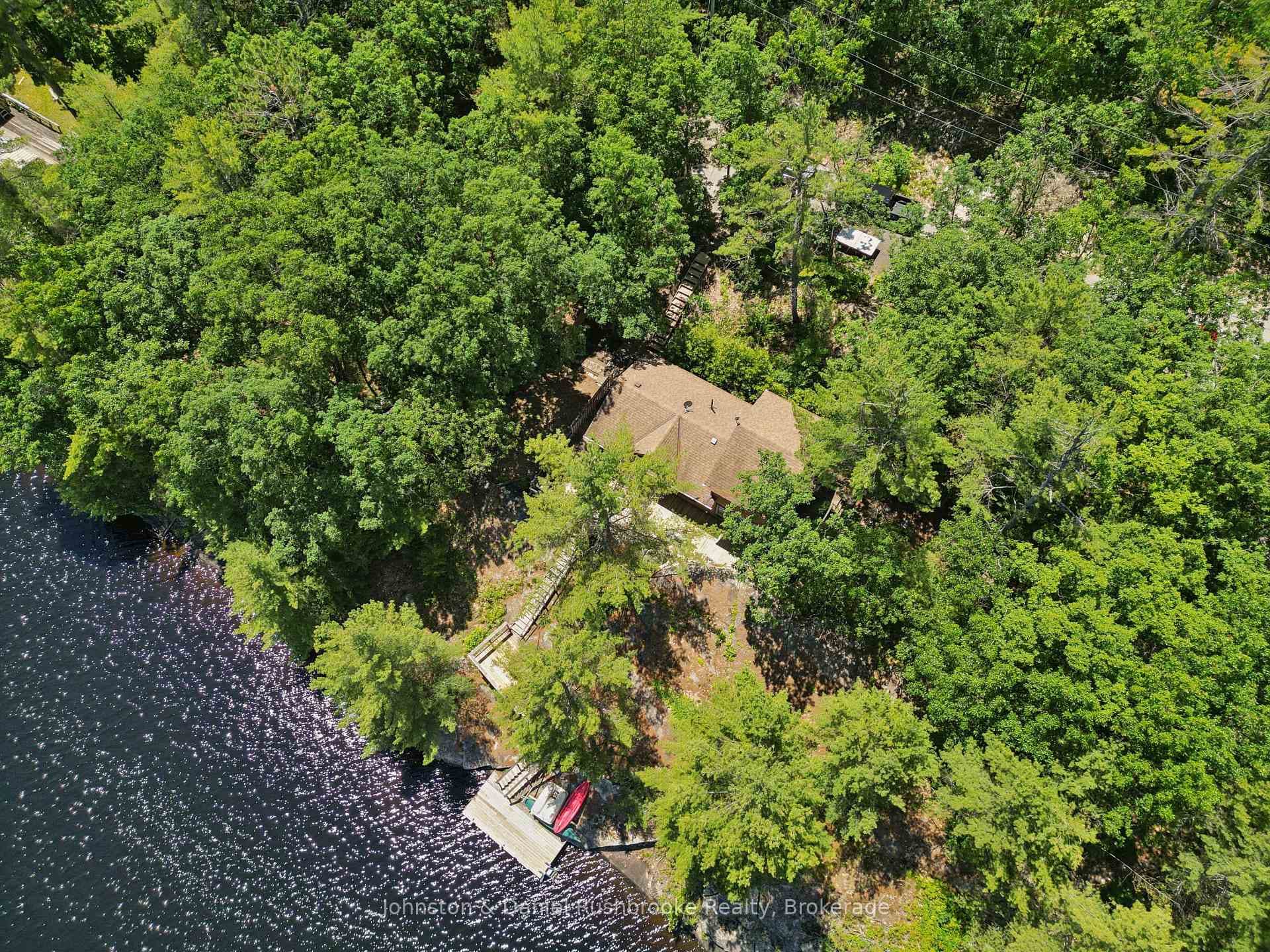 1277 & 1279 Woodland Drive photo 34
