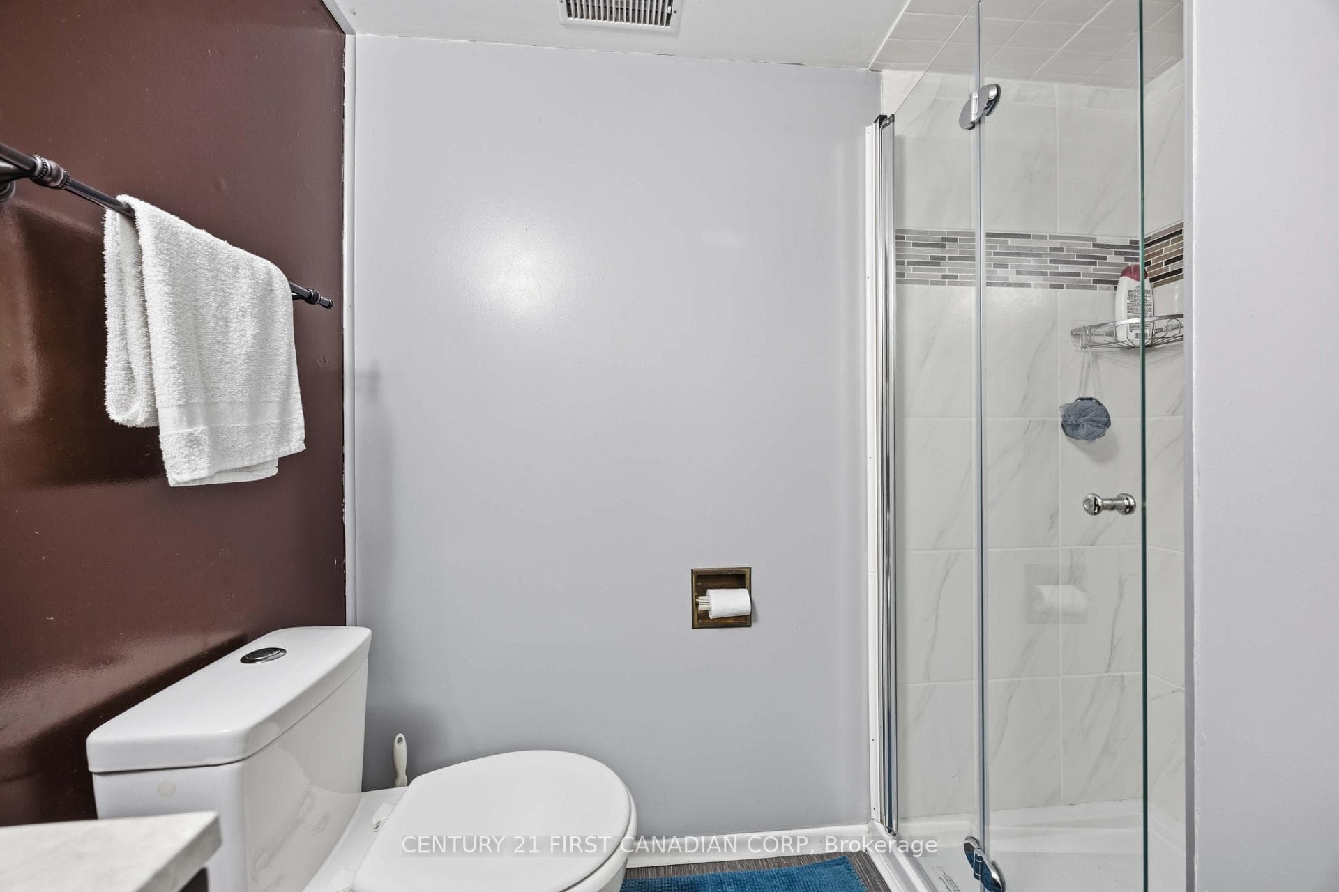 184 Durand Street photo 18