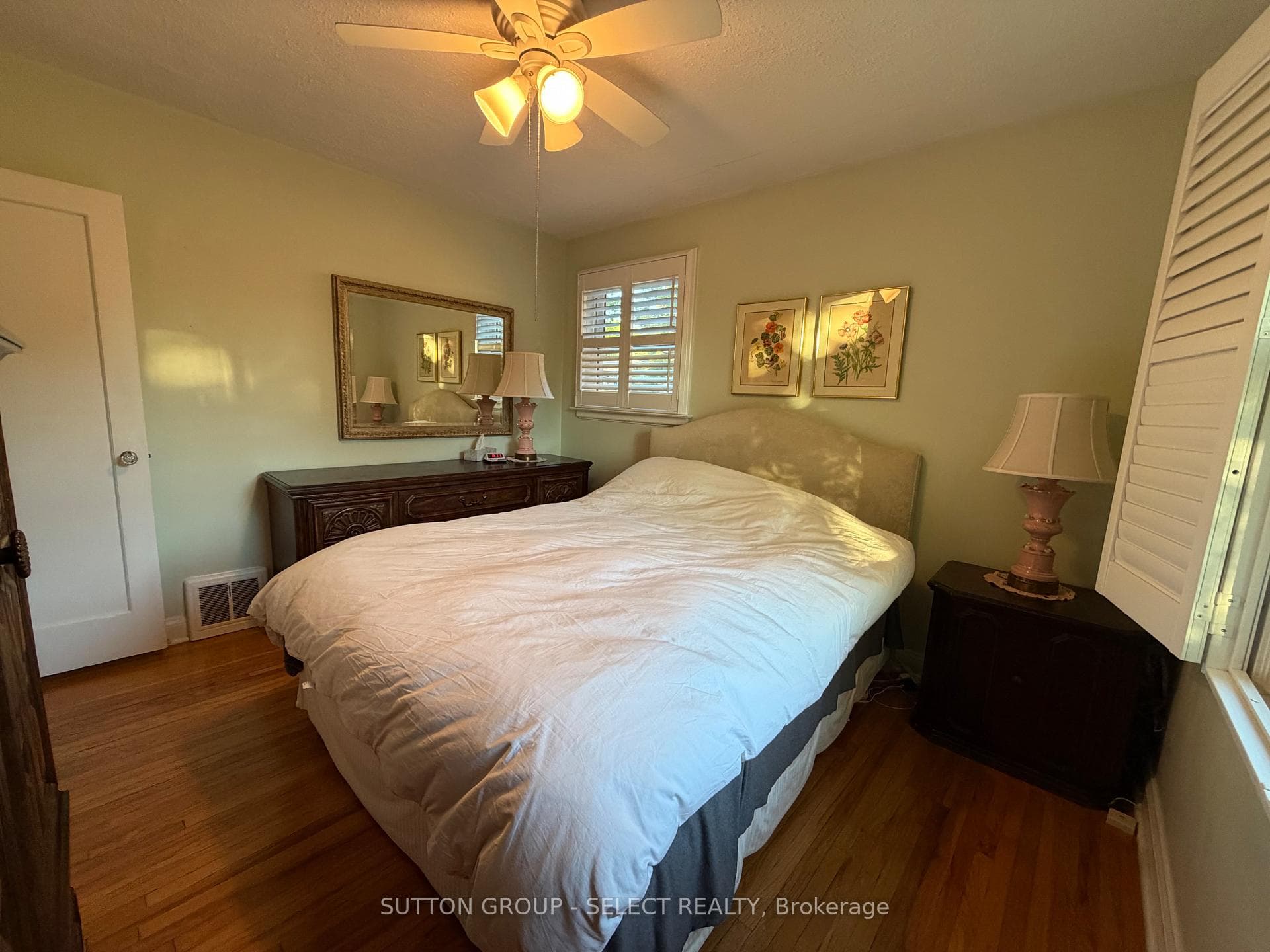 271 Taylor Street photo 15