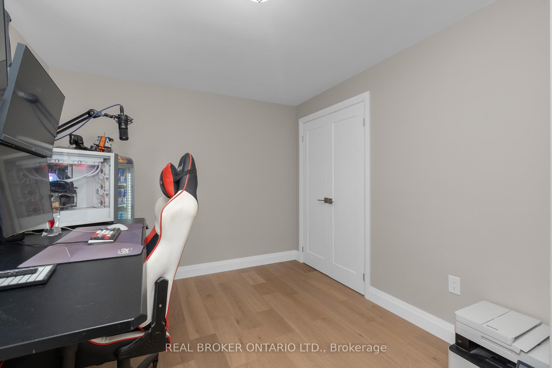 17 Locke Avenue photo 14