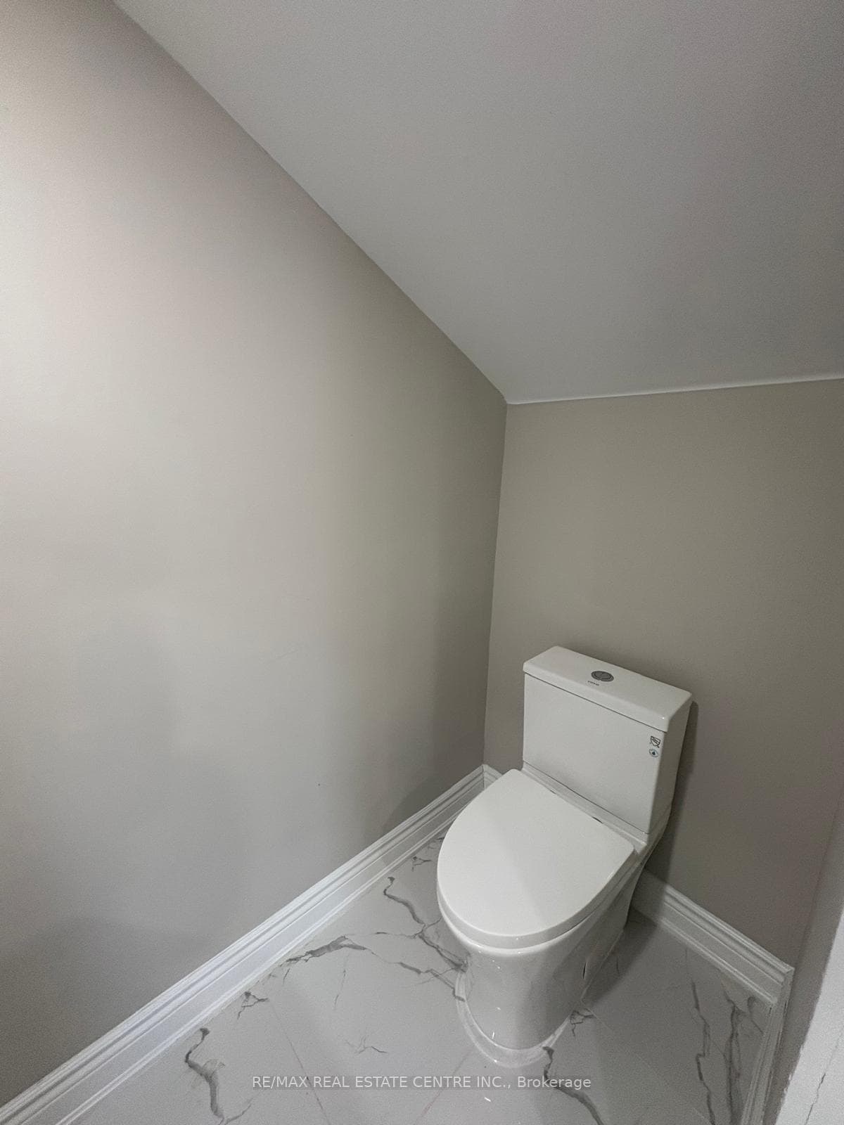 123 Charles Street photo 18