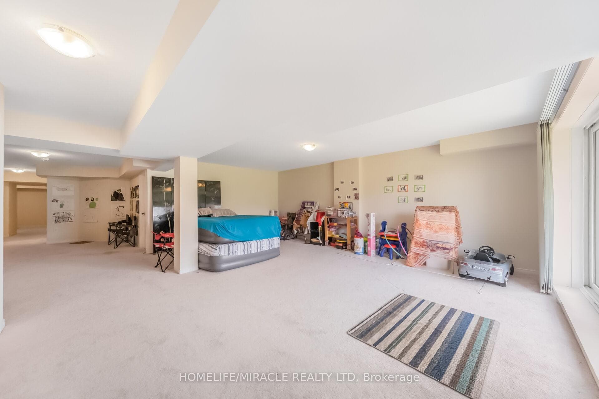 14 Abercrombie Crescent photo 43