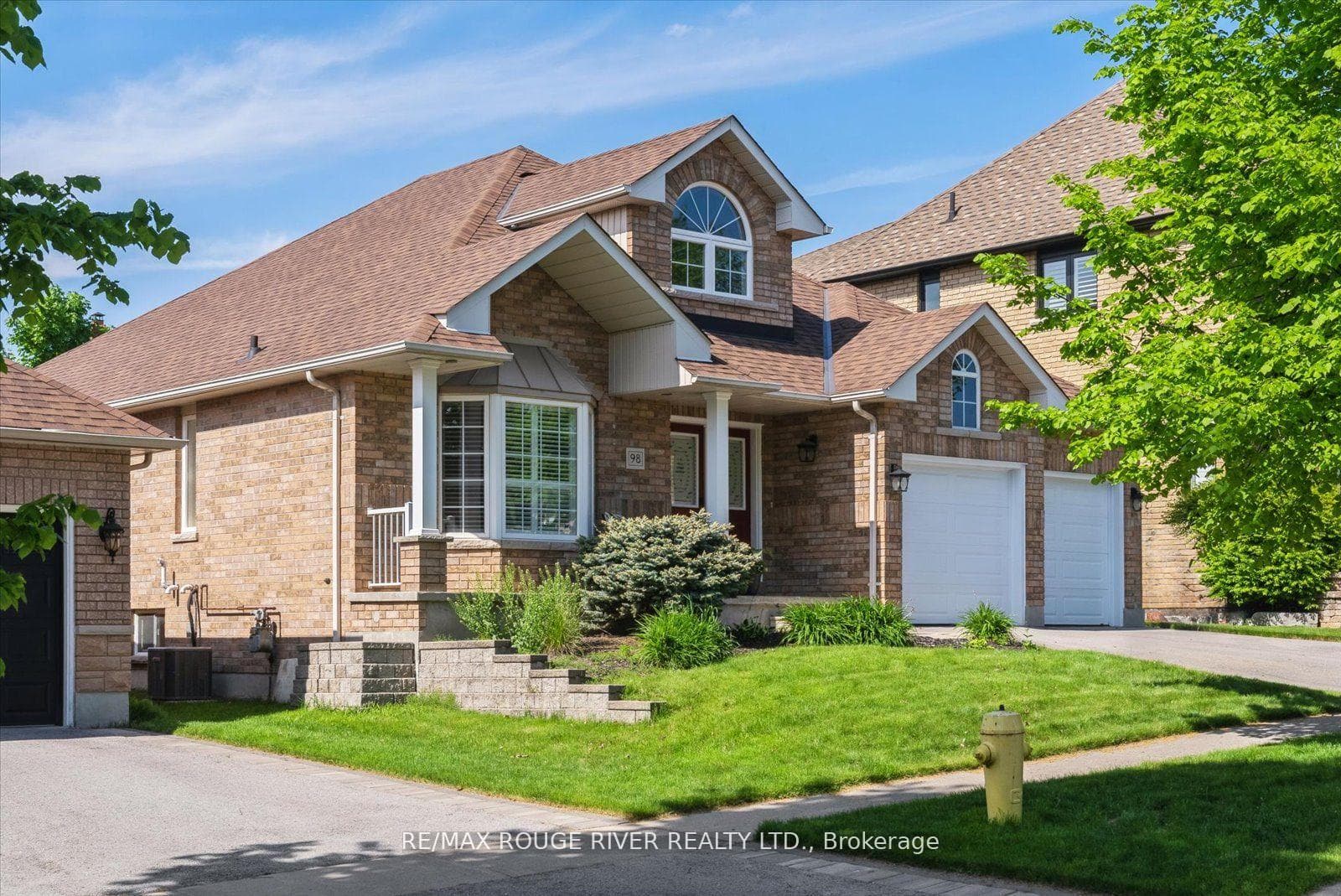 98 Dawnhill Avenue photo 3
