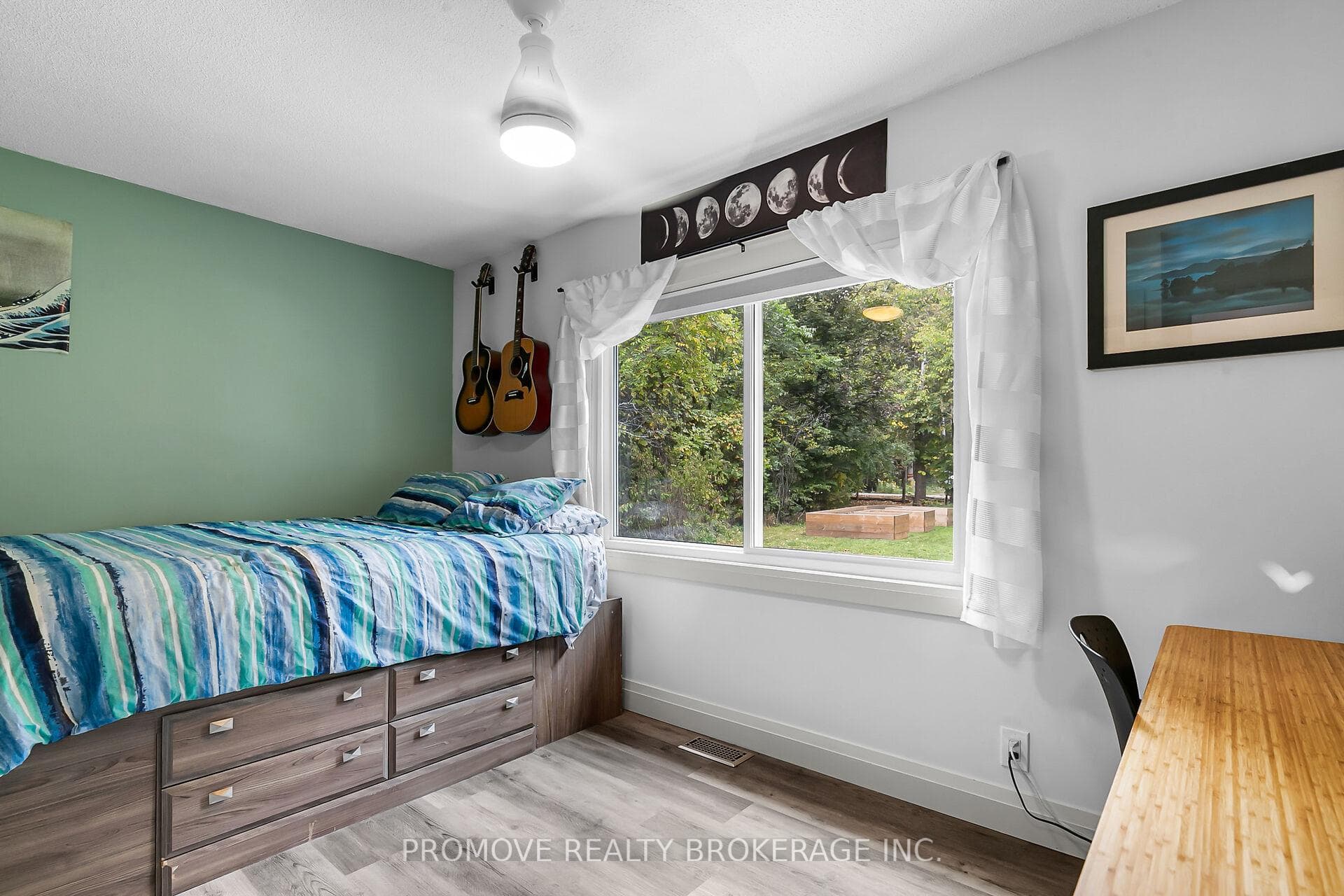 48 Ash Street photo 22