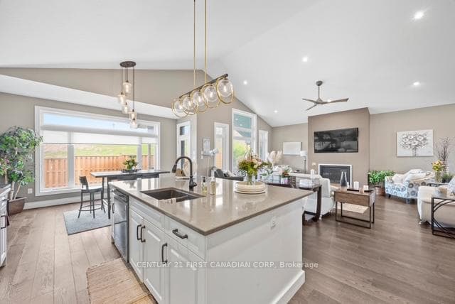 941 Longworth Road photo 15