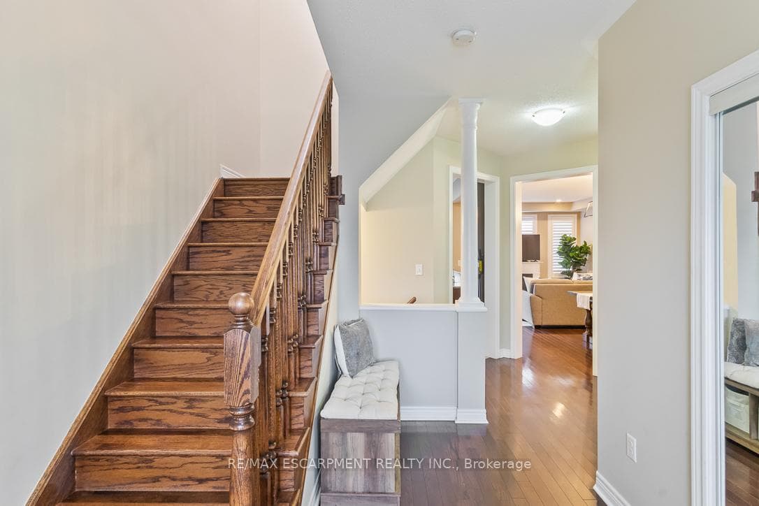 2019 Trawden Way Unit 44 photo 4