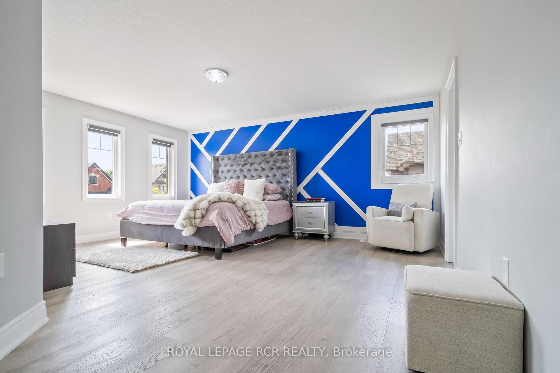 222 Eight Avenue photo 28