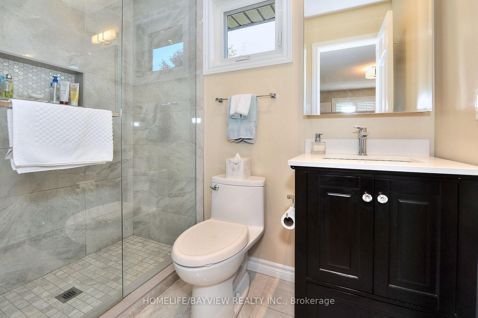 32 McCallum Drive photo 23