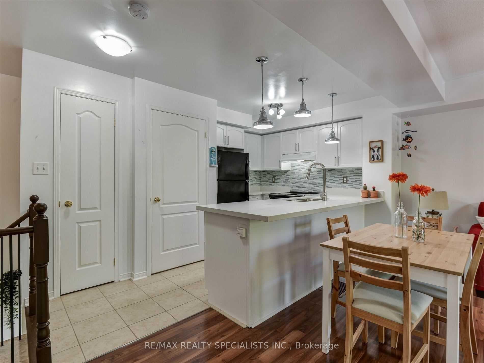 3250 Bentley Drive Unit 49 photo 6