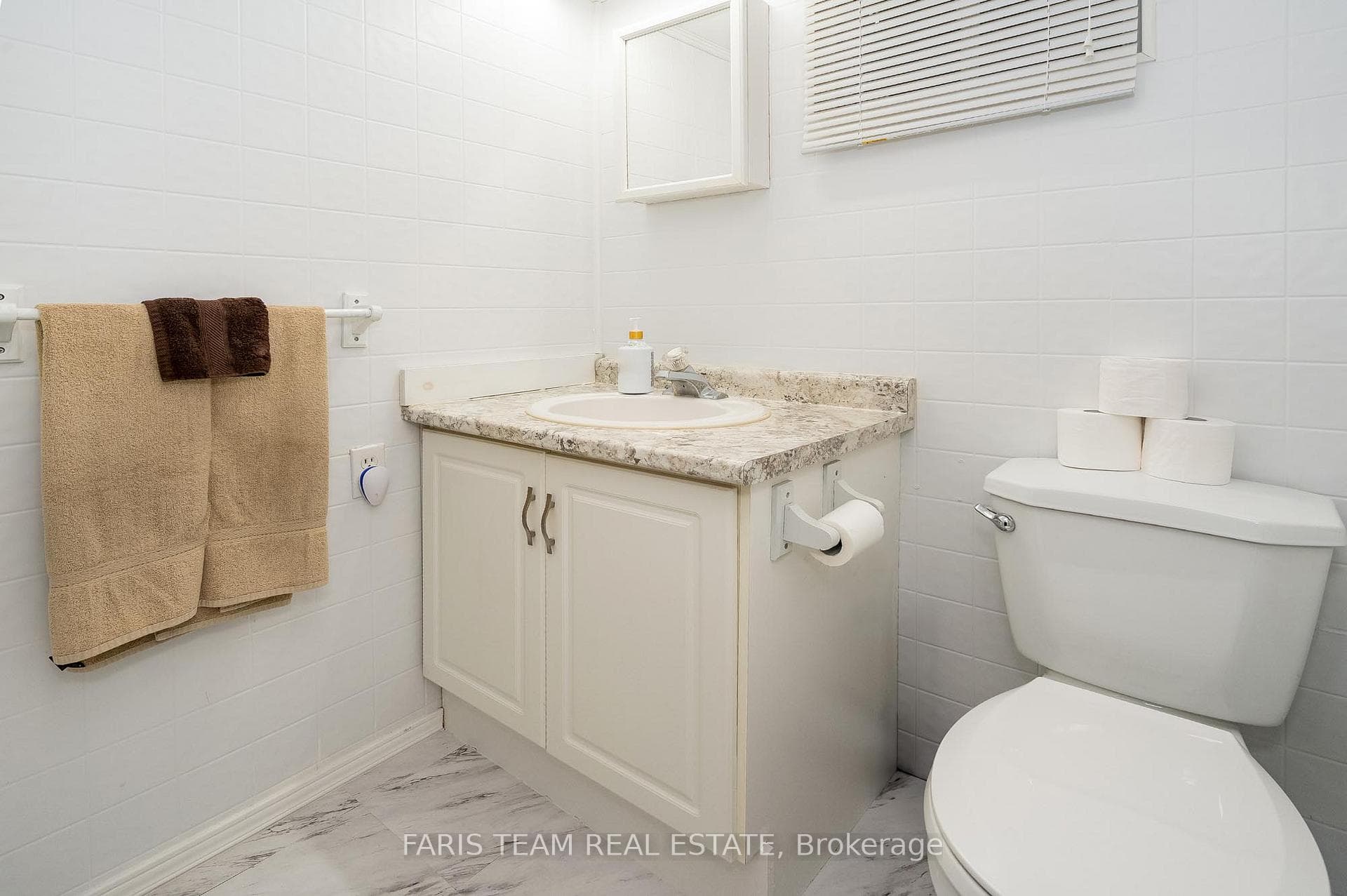 147 Bayview Avenue photo 16