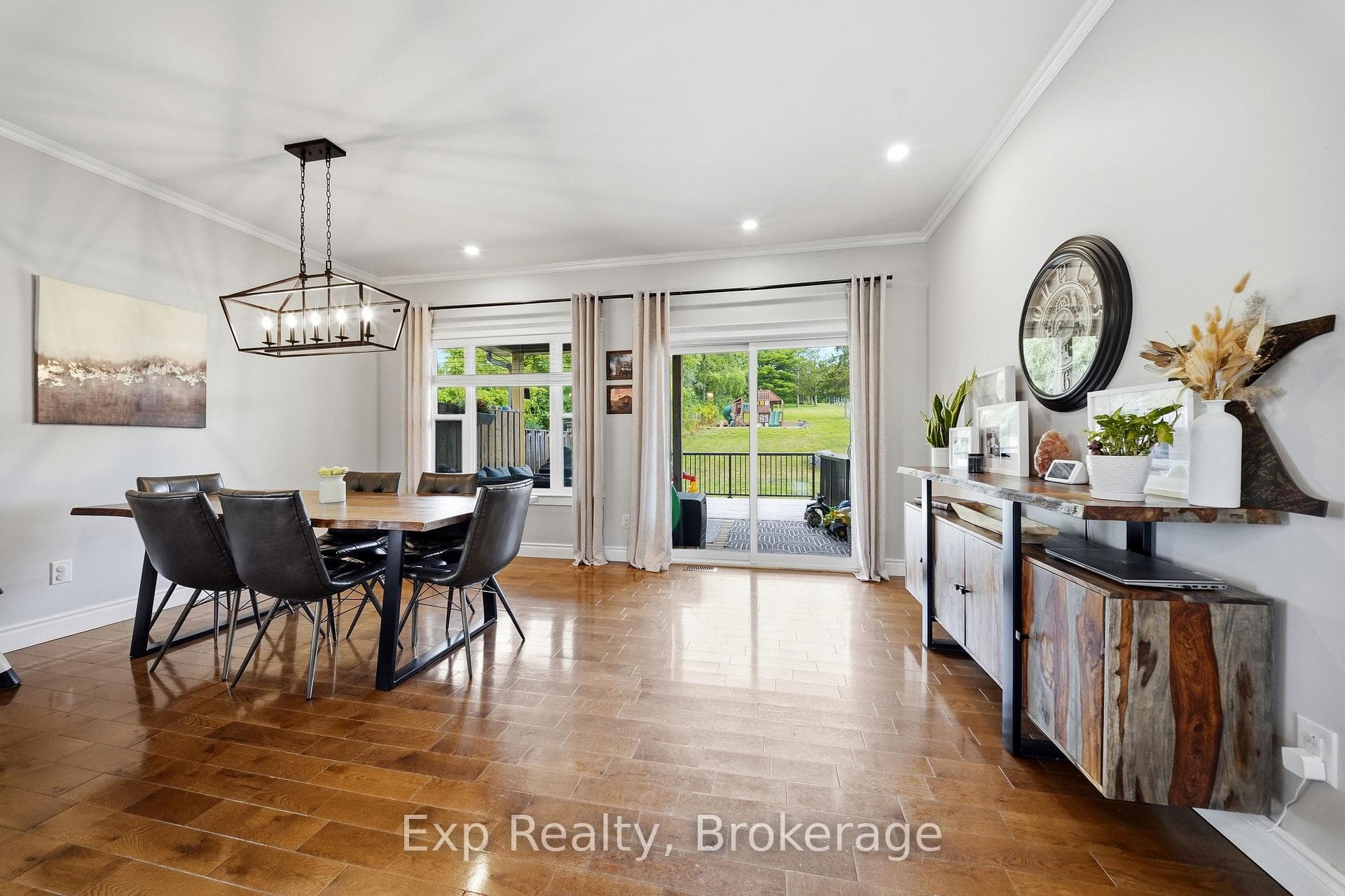 818 Palace Road photo 14