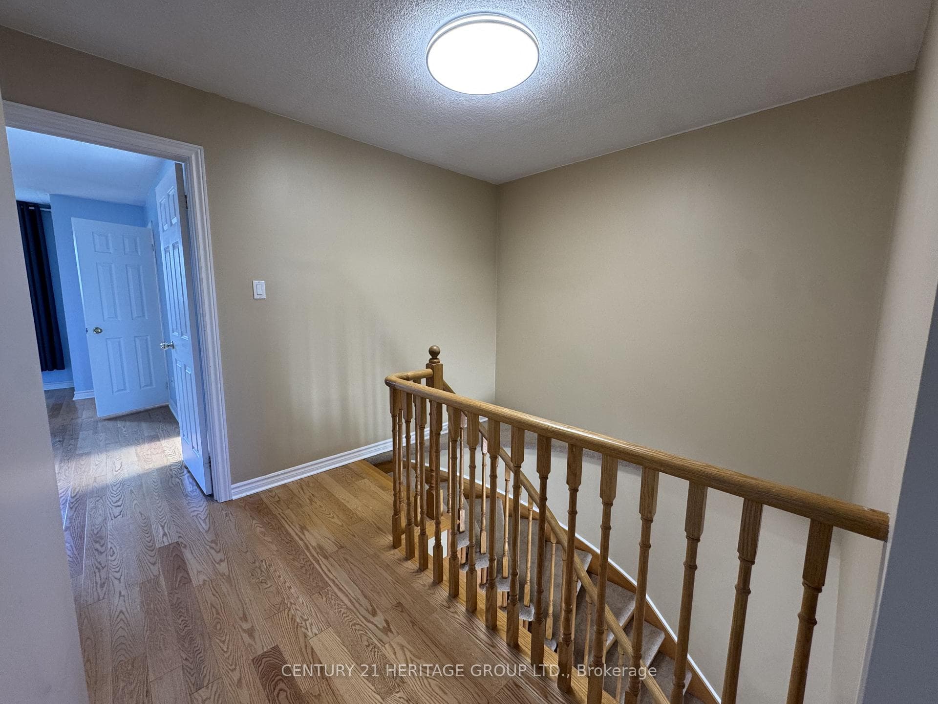 82 Kenwell Crescent photo 8