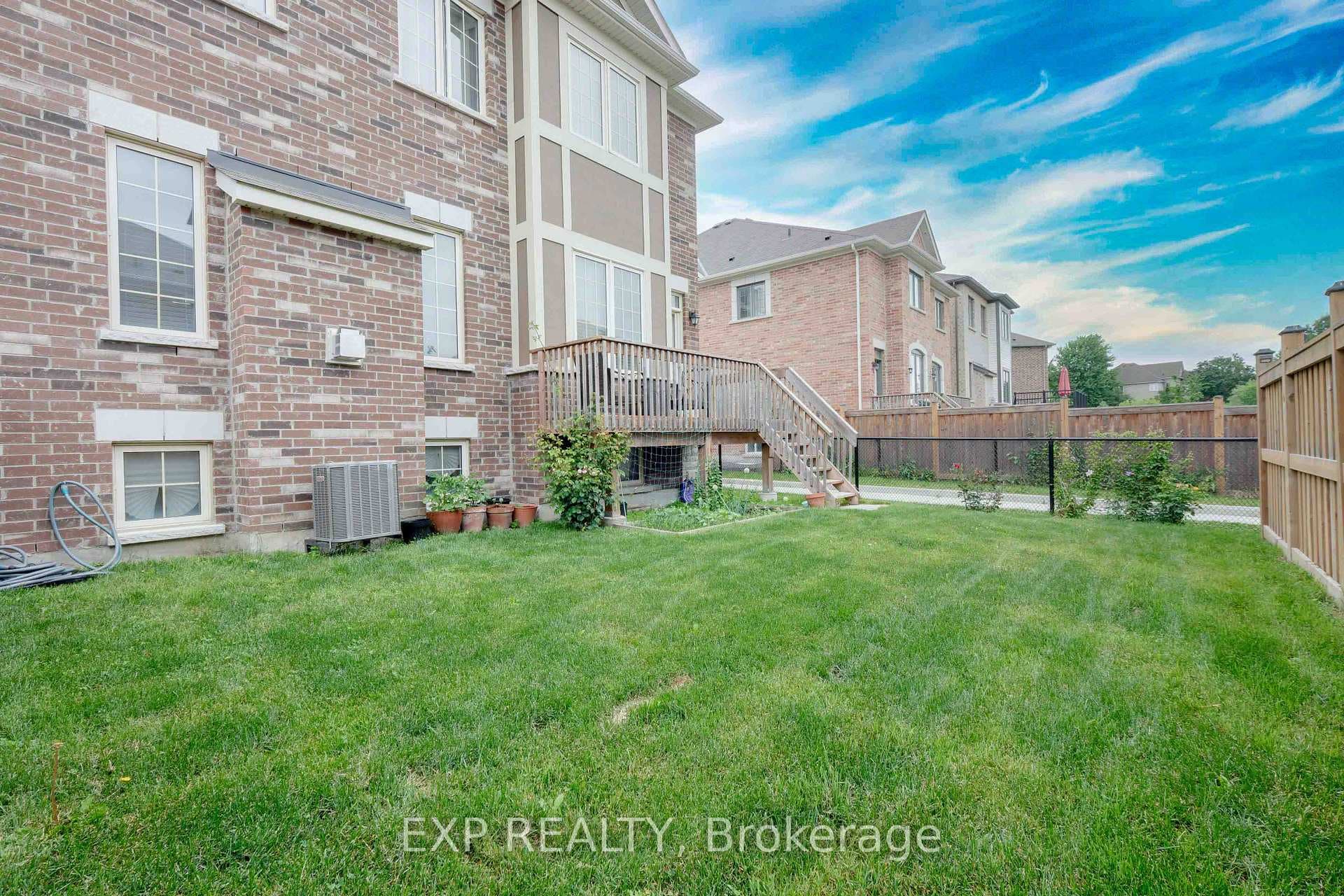149 Westfield Drive photo 23