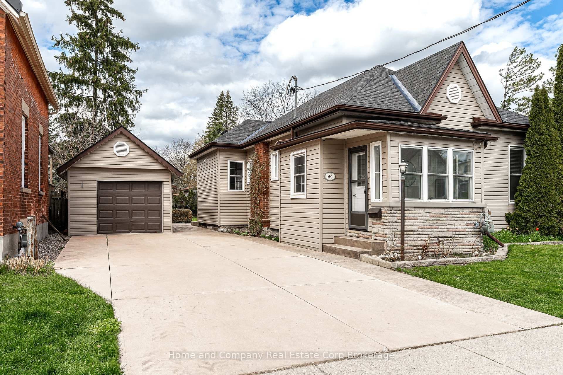 94 Milton Street photo 1
