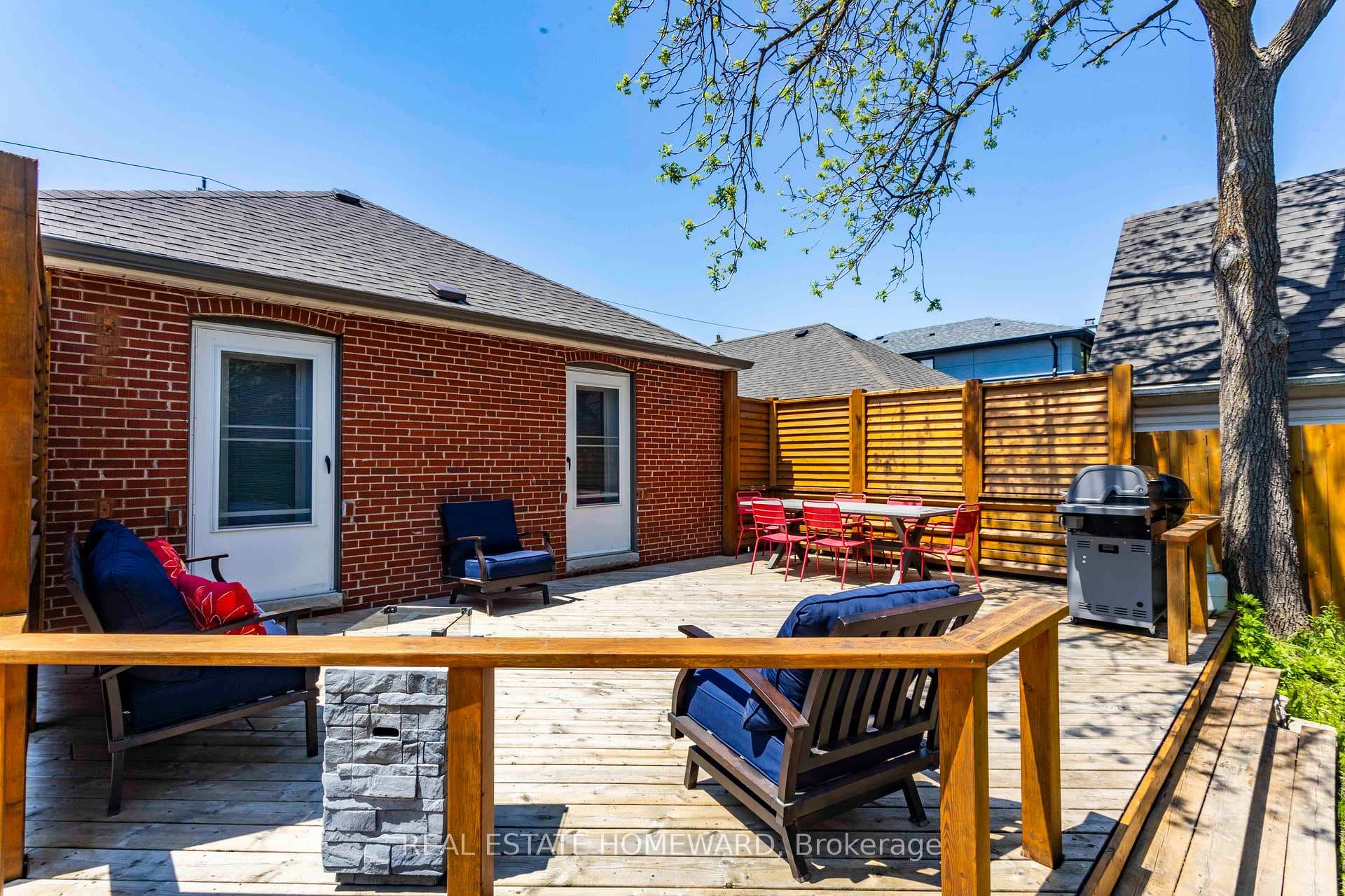 123 Ellington Drive photo 29