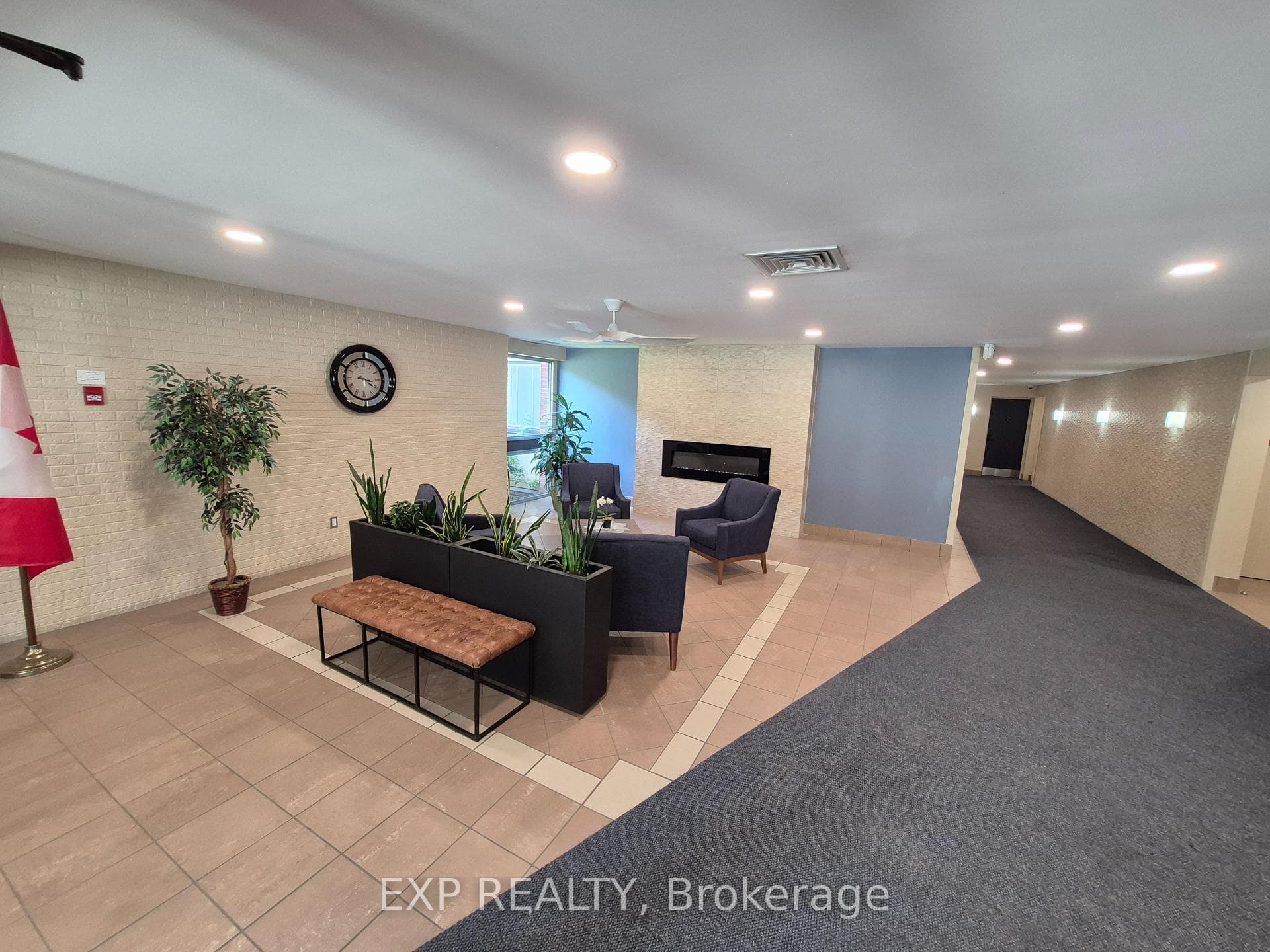 1485 Baseline Road Unit 609 photo 28