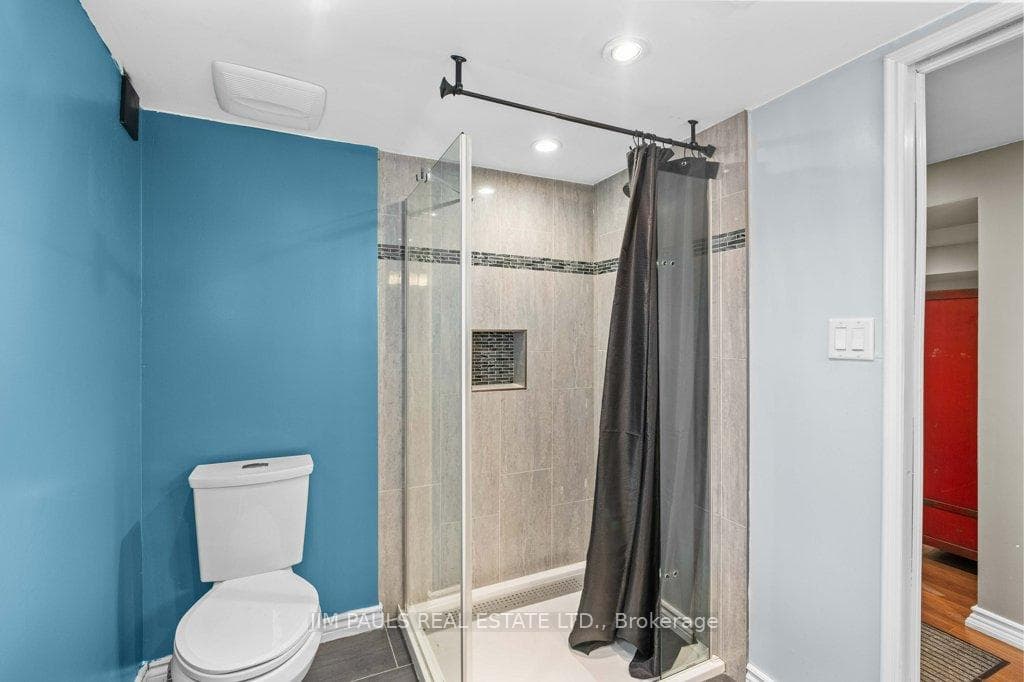 277 East 26th Street photo 30