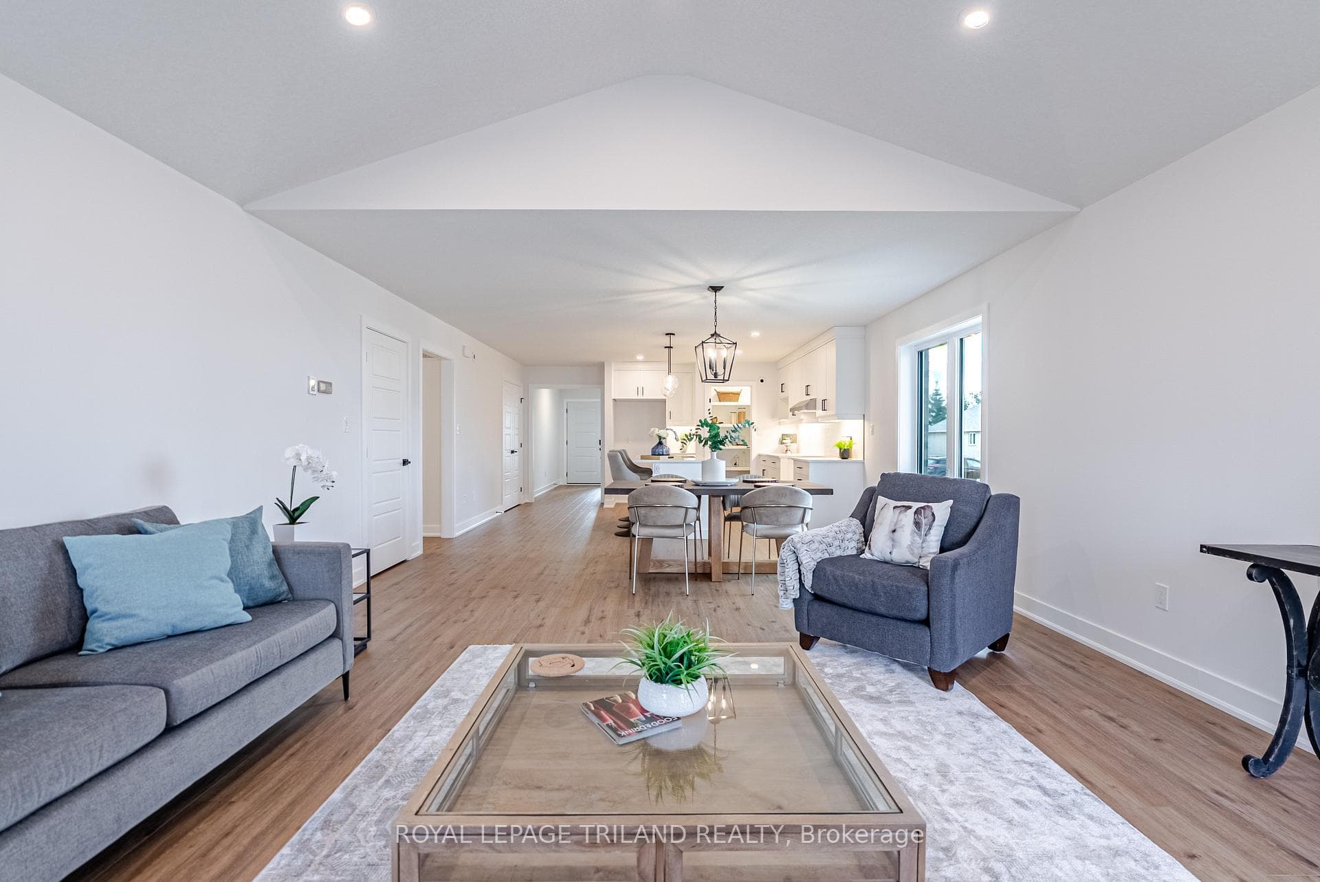 134 Styles Drive photo 30