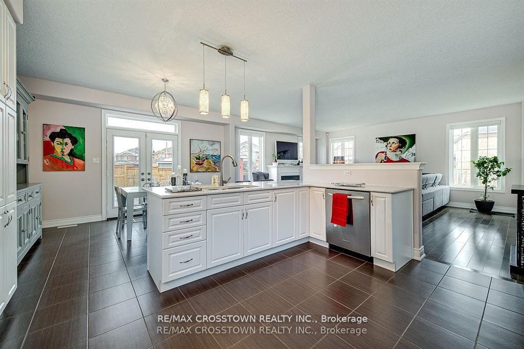 23 KIERLAND Road photo 10
