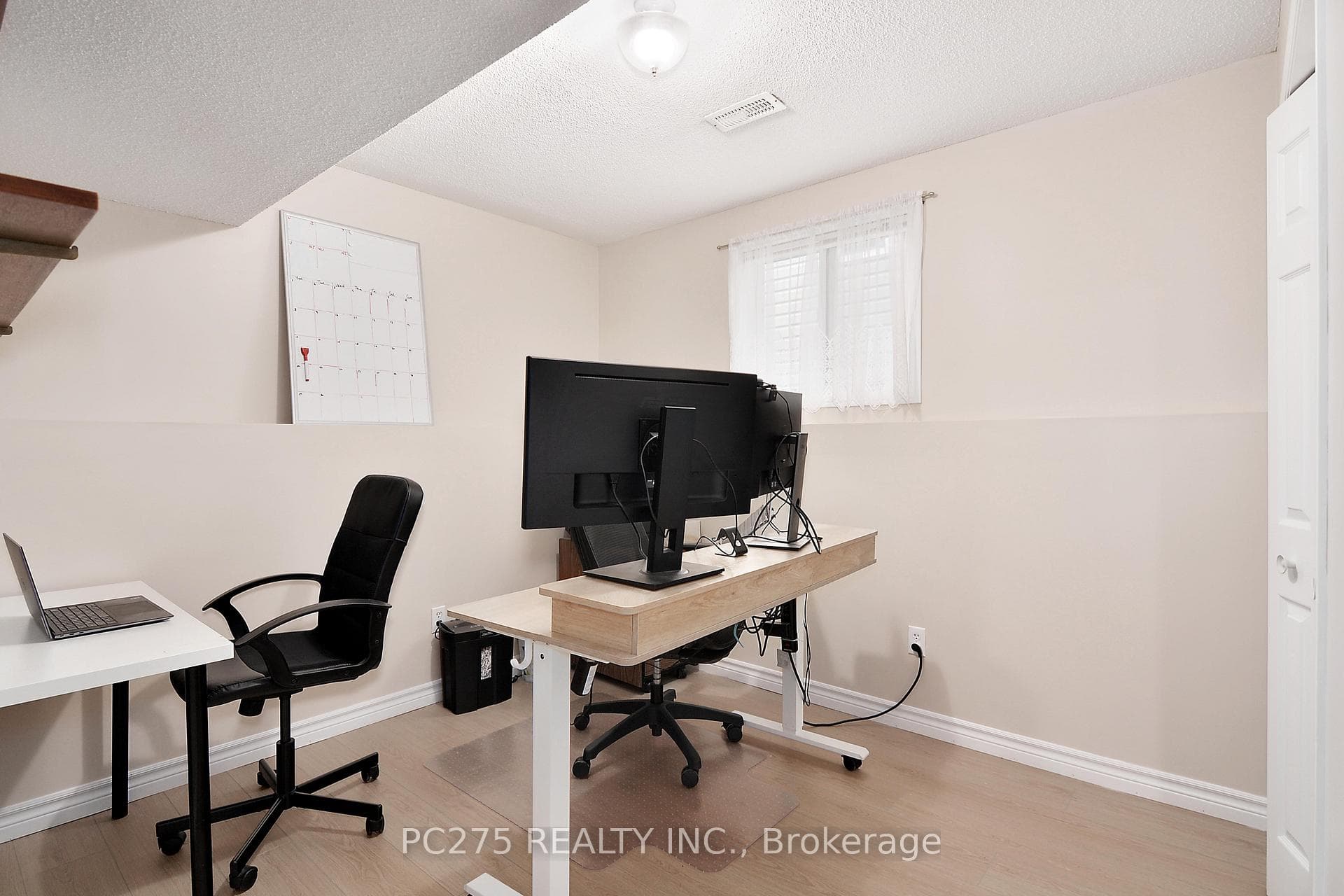 401 Chestnut Street photo 22