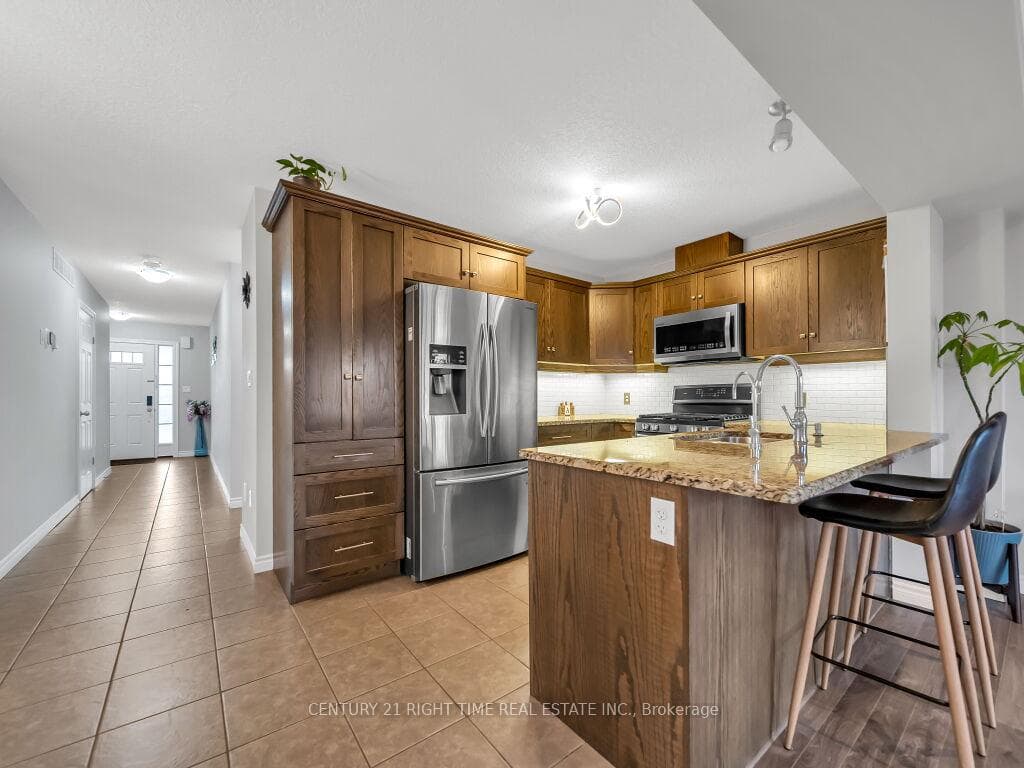 203 William Street photo 22