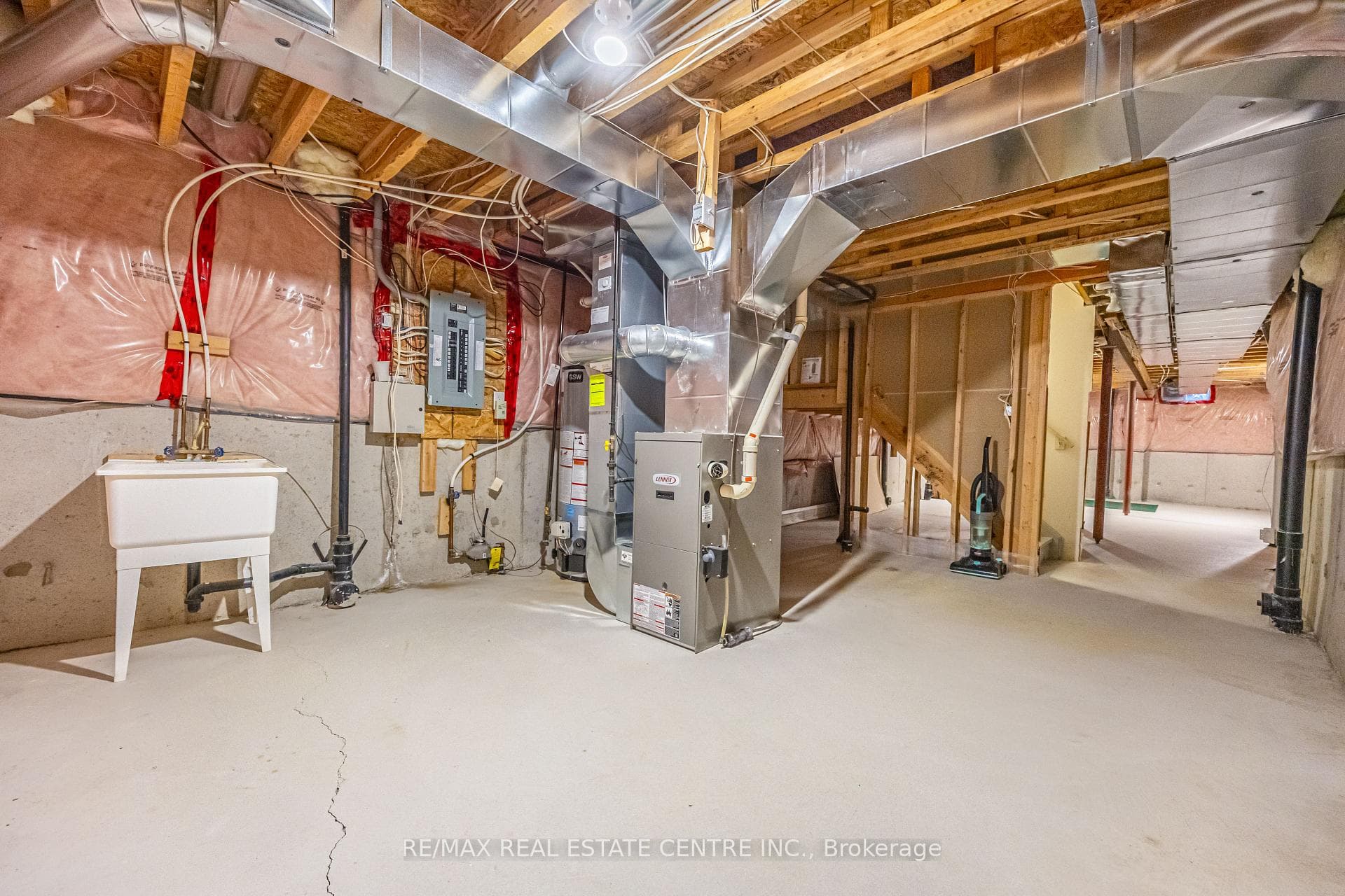 580 Duncan Lane photo 27