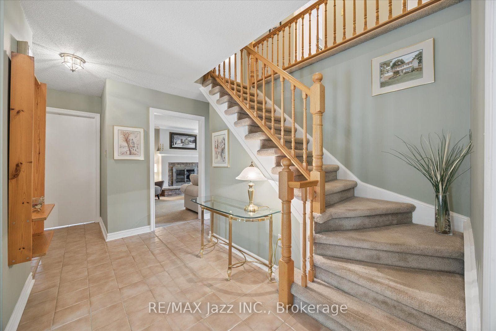 38 Trinity Crescent photo 4