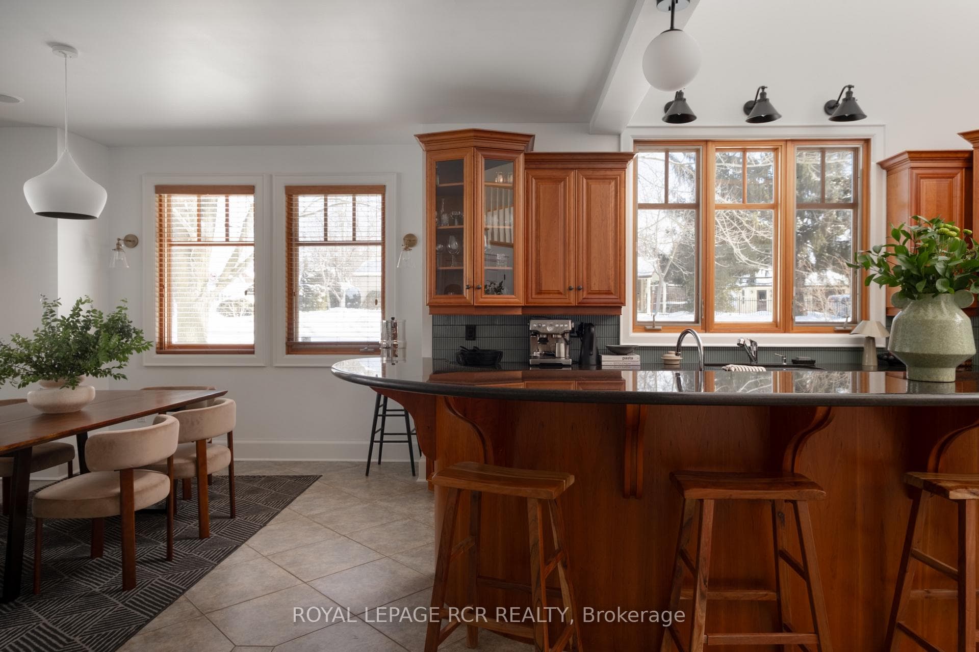 31 McNab Street photo 8