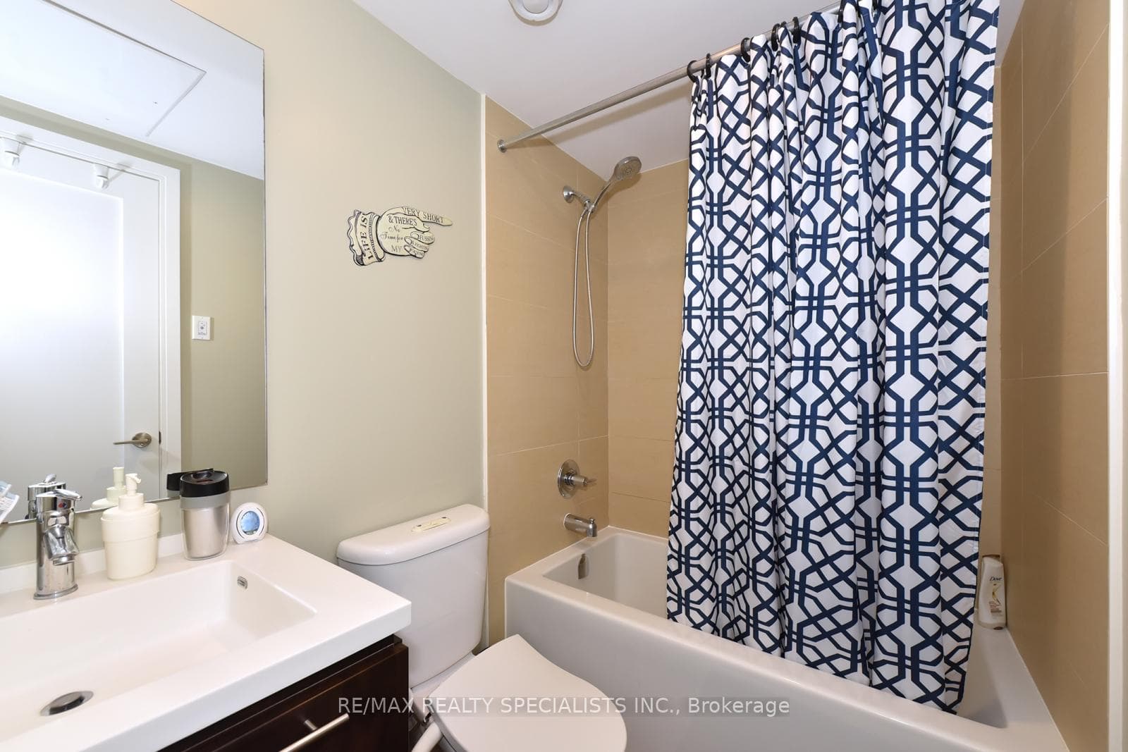 70 Roehampton Avenue Unit 712 photo 16