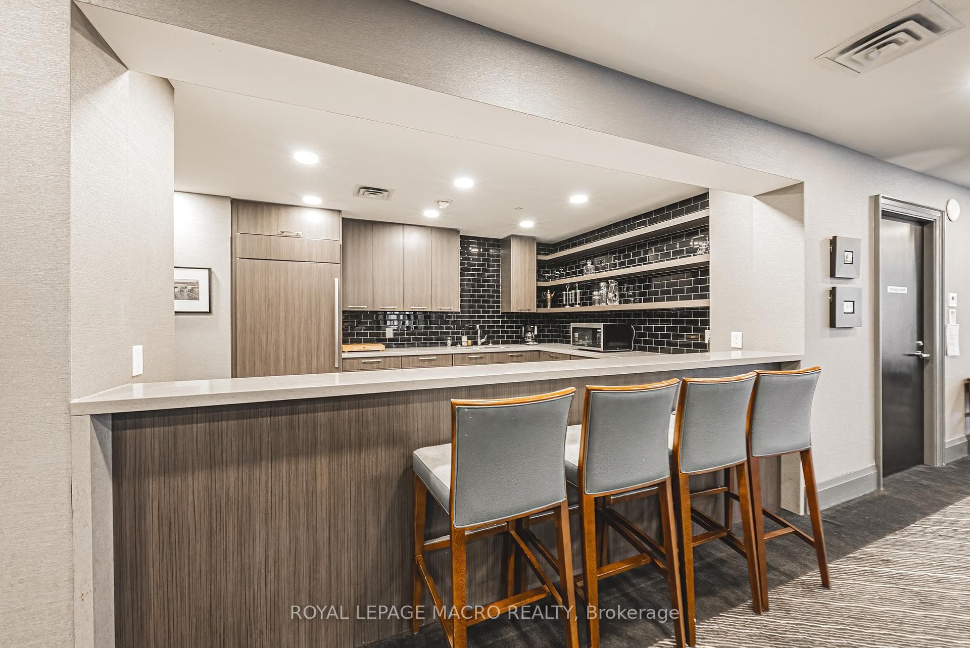 11 Bronte Road Unit 503 photo 40